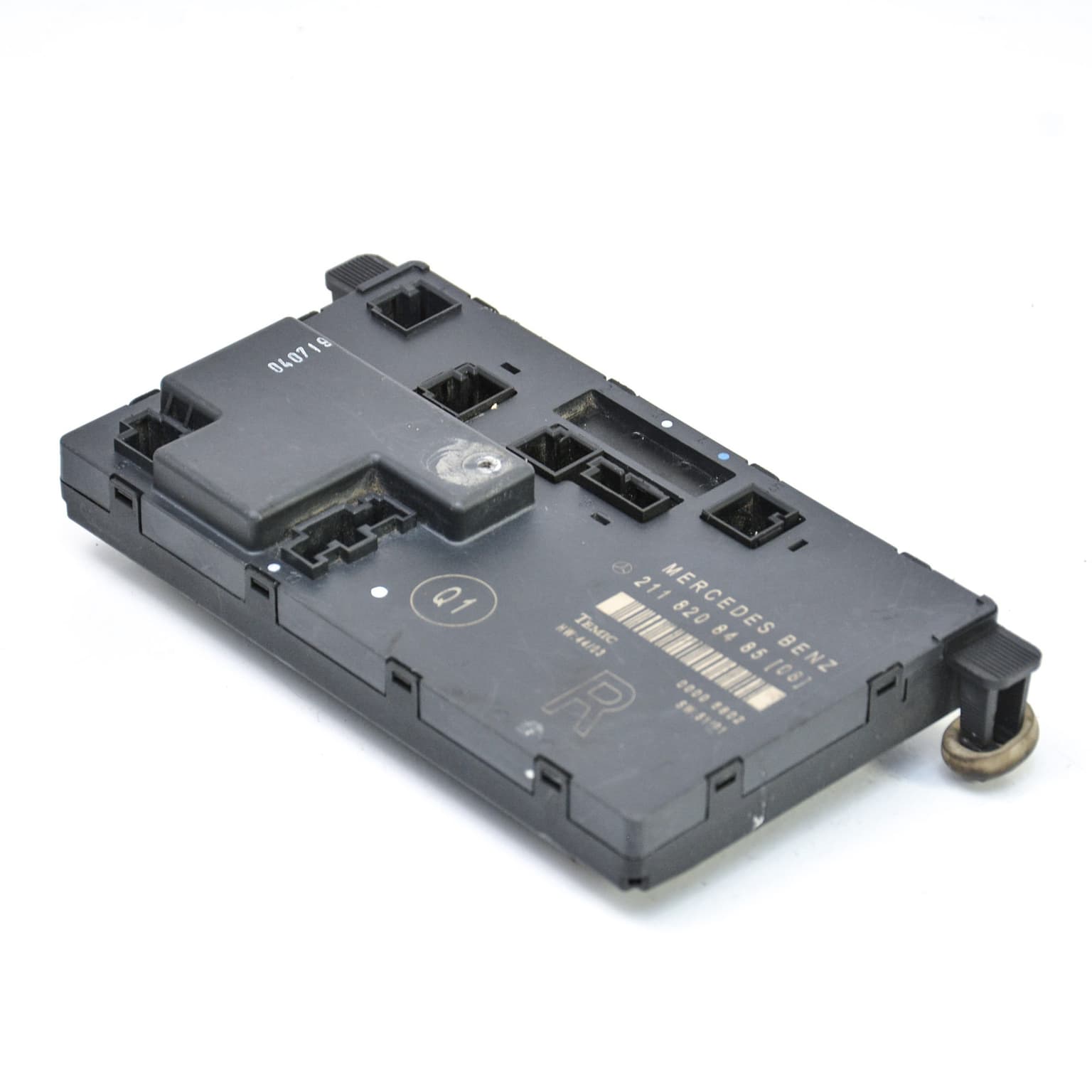 Control unit Mercedes-Benz E-CLASS (W210) 1995–2003 2118208485 – 1