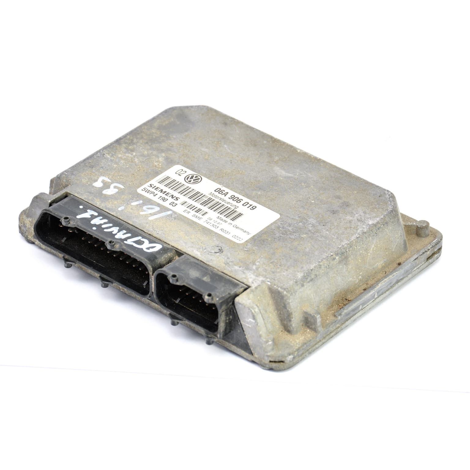 Engine control unit Skoda OCTAVIA 1 (1U) 1996–2010 06A906019 – 1