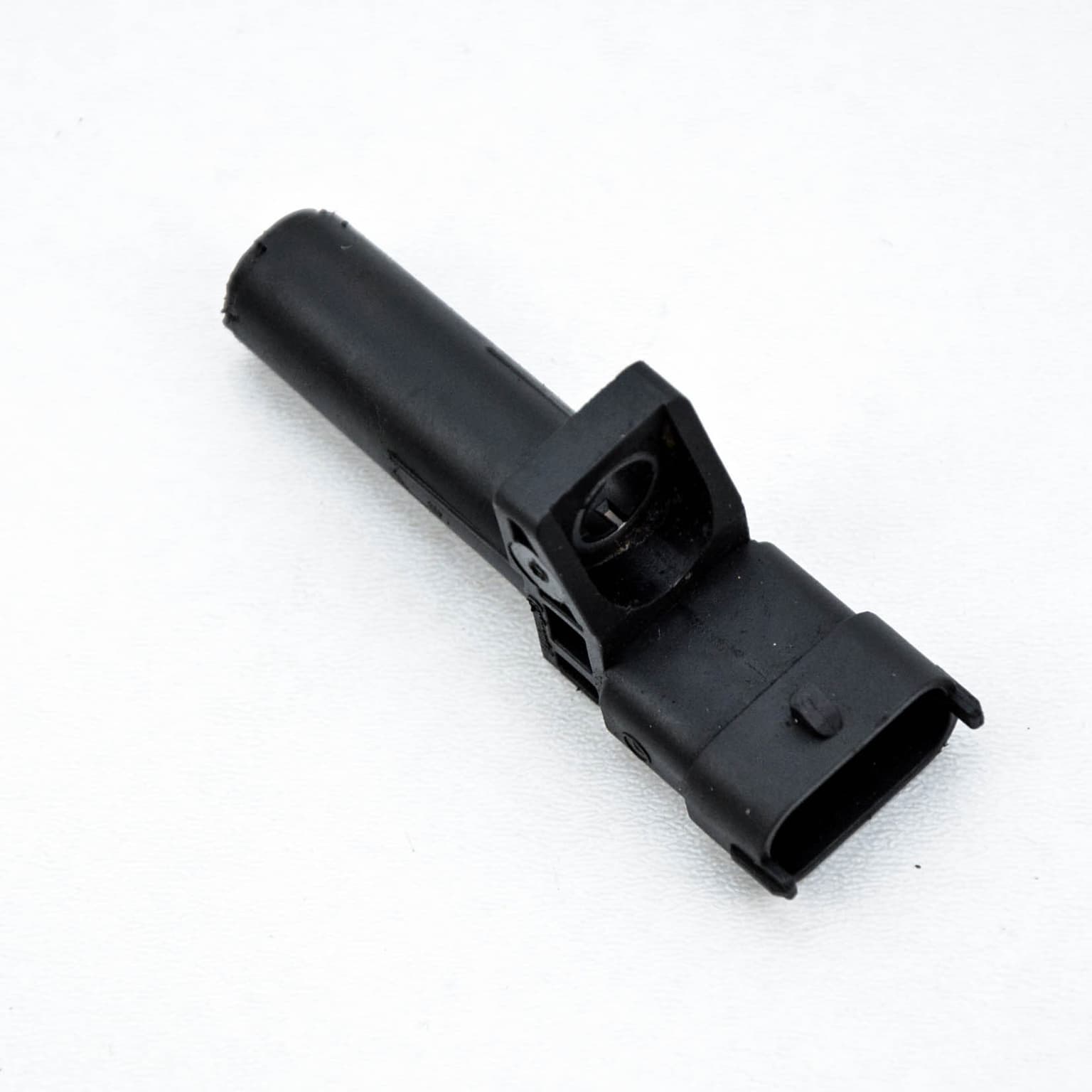 Crankshaft position sensor Mercedes-Benz C-CLASS (W204) 2007–2014 C 220 CDI 4-matic (204.084) OM 651.912 A2769050700 – 1