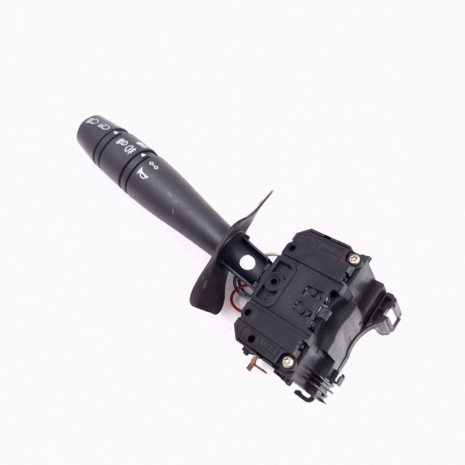 Turn signal lever Dacia LOGAN (LS) 2004–2012 8200792579 – 1