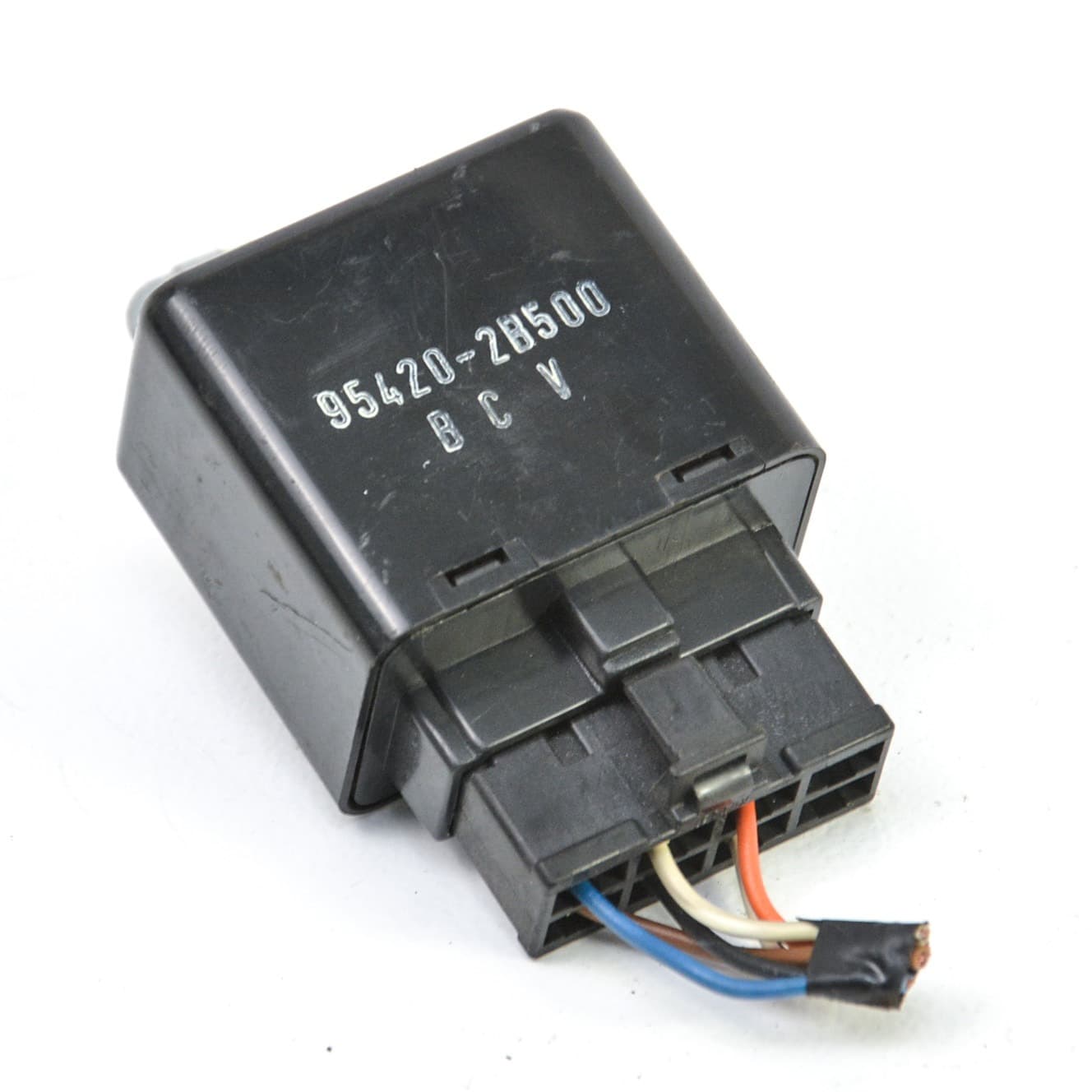 Relay Hyundai SANTA FE 2 (CM) 2005+ 954202B500 – 1