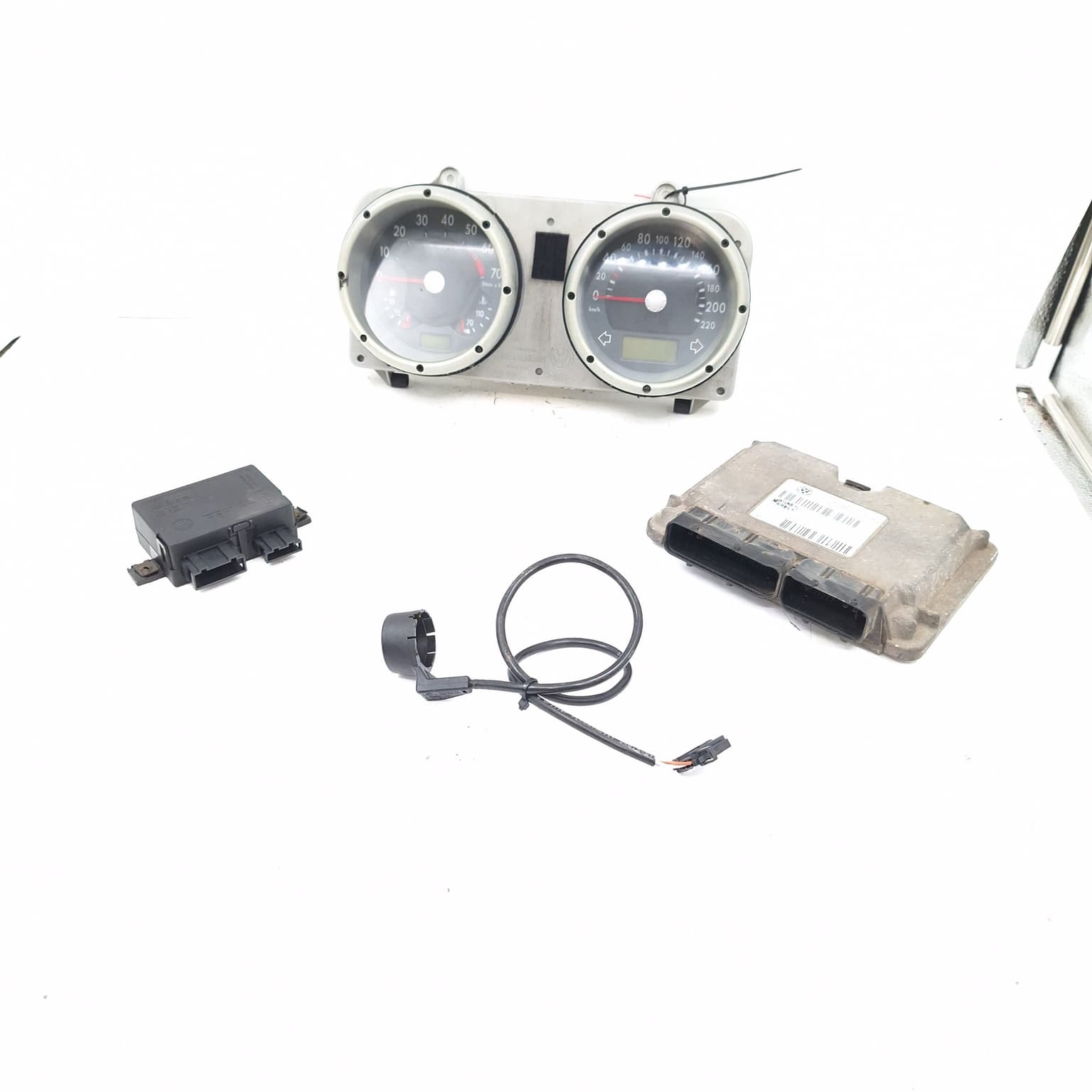 Ignition kit VW LUPO (3L, 6X, 6E) 1998–2005 1.4 16V AUA 036998034 – 1
