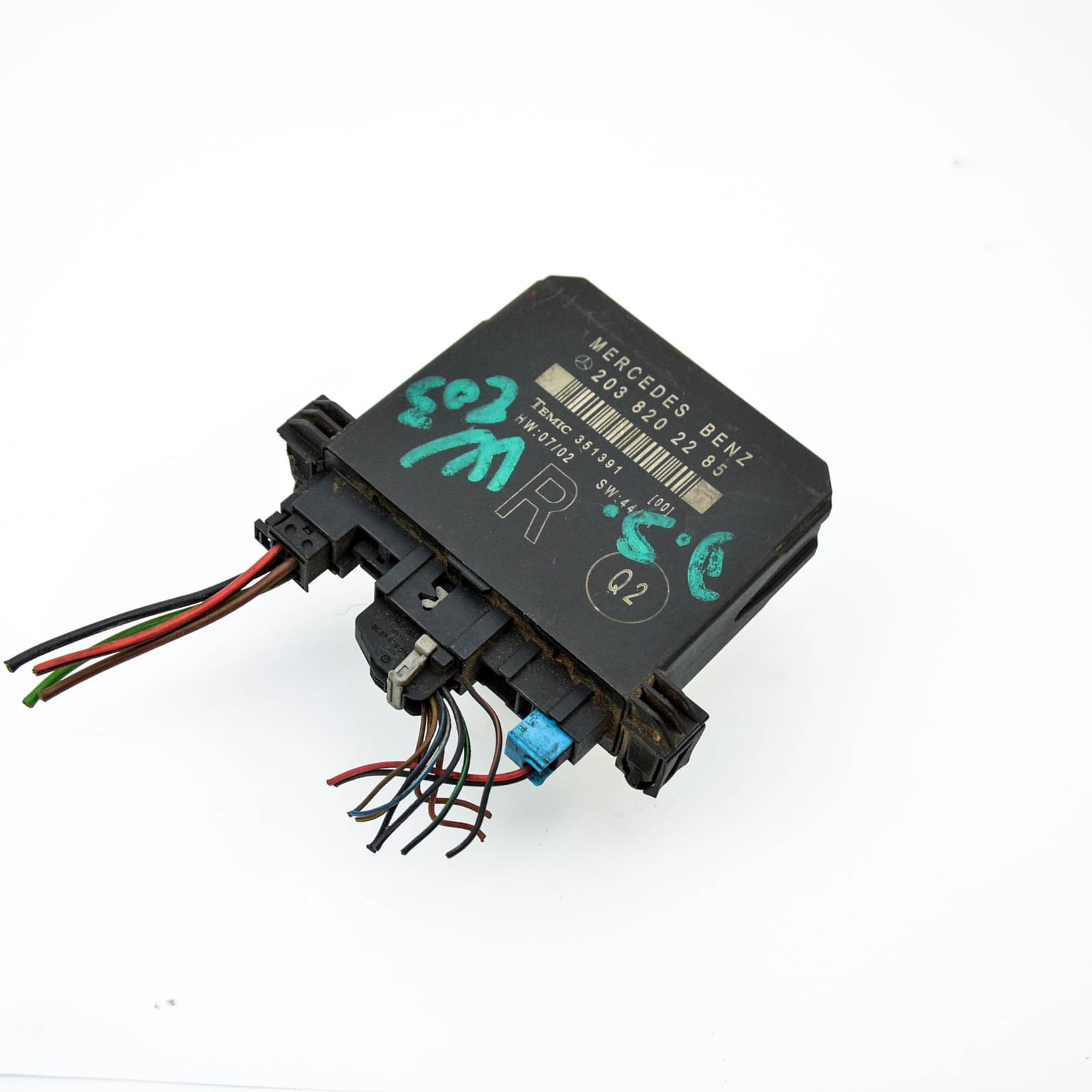 Control unit Mercedes-Benz C-CLASS (W203) 2000–2007 2038202285 – 1