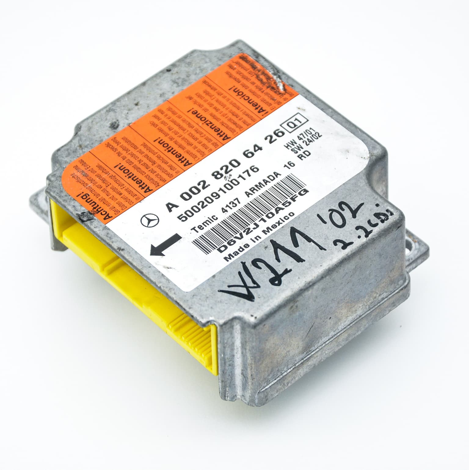 Airbag control module Mercedes-Benz E-CLASS (W211) 2002–2009 E 220 CDI (211.206) OM 646.961 A0028206426 – 1