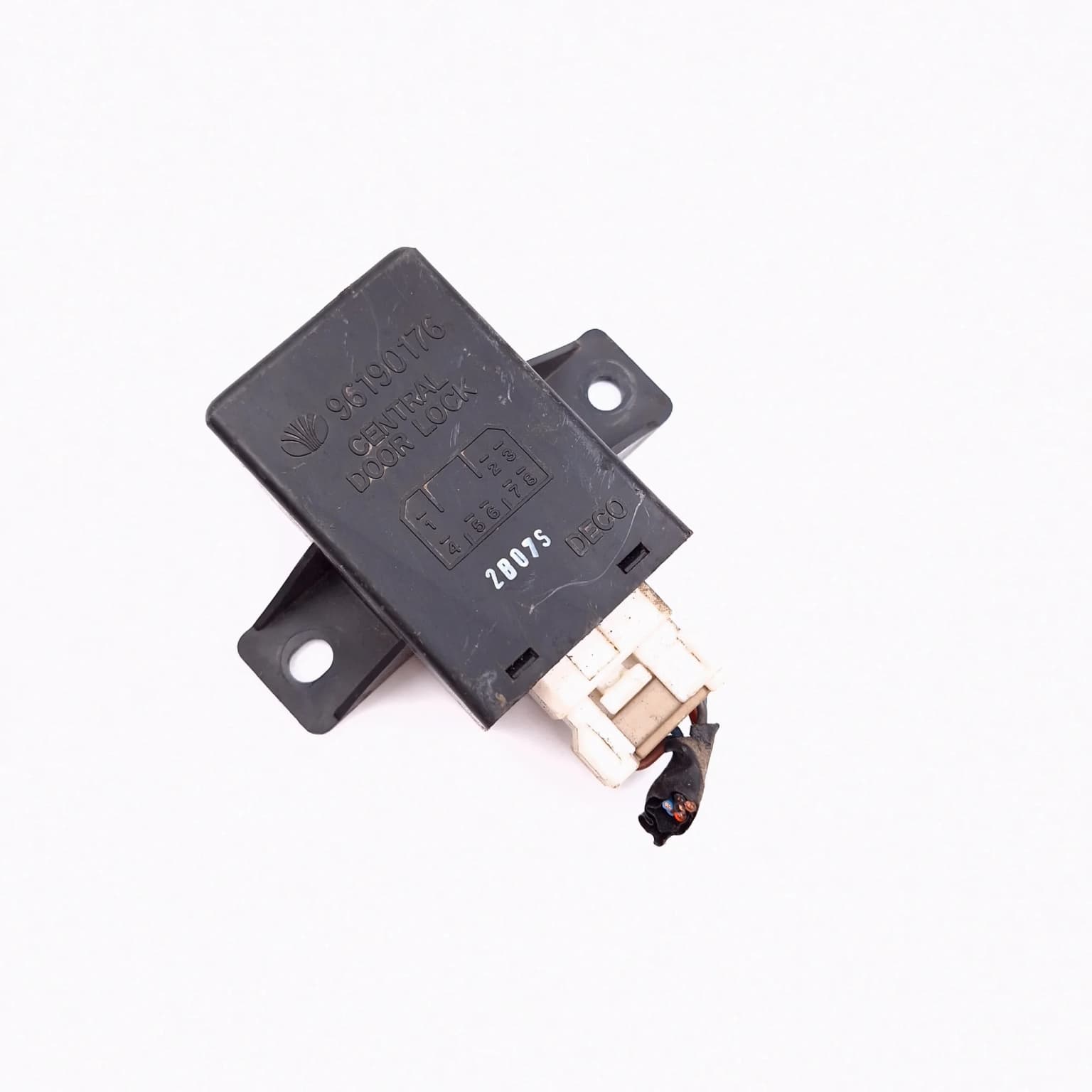 Control unit Daewoo LEGANZA (KLAV) 1997–2004 2.0 16V X 20 SED 96190176 – 1