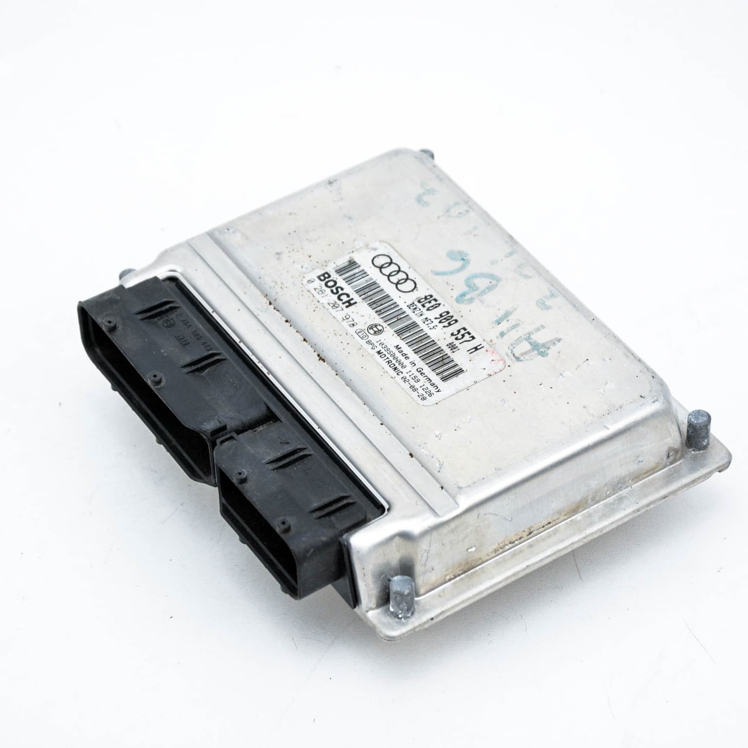 Engine control unit Audi A4 B6 (8E) 2000–2004 2.0 8E0909557H – 1