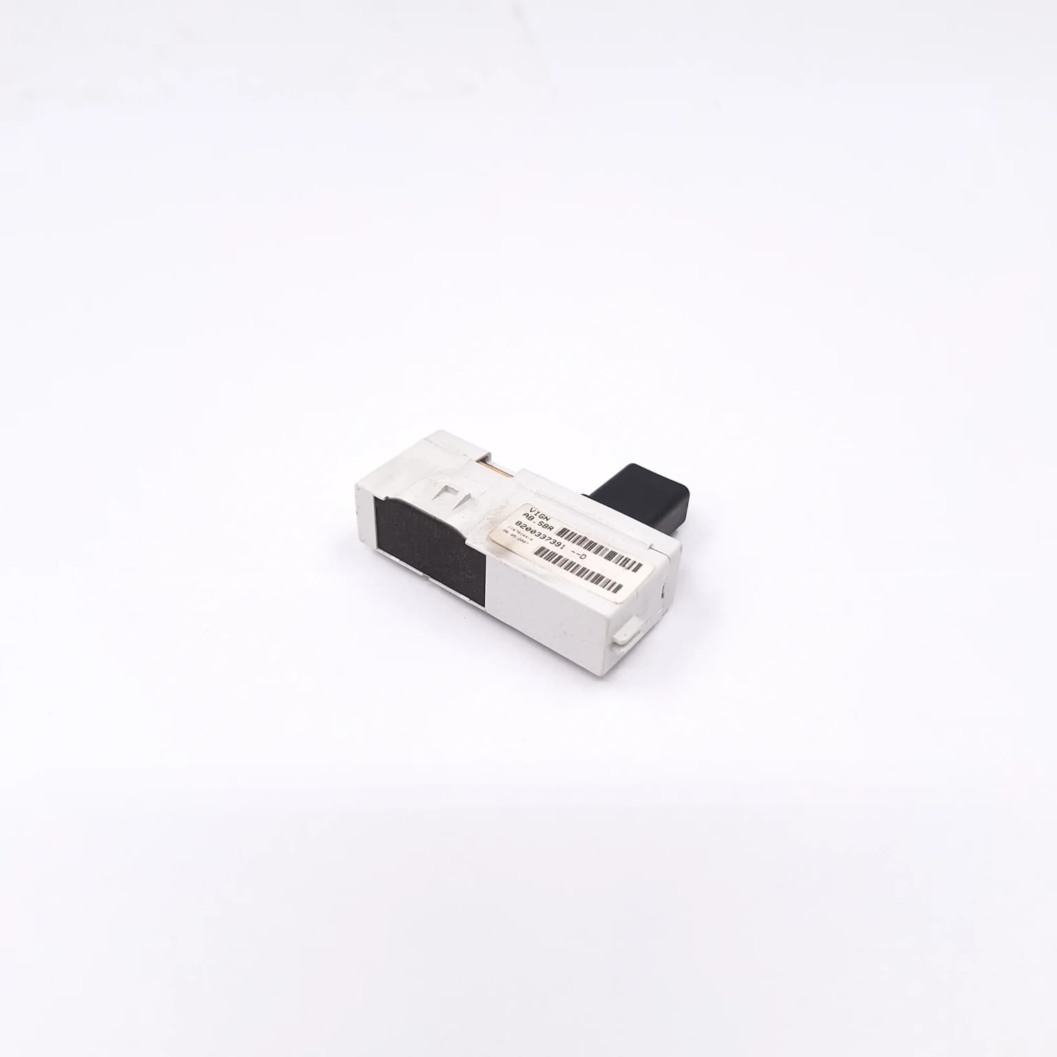 Control unit Renault CLIO 3 2005–2012 1.4 16V 8200337391 – 1