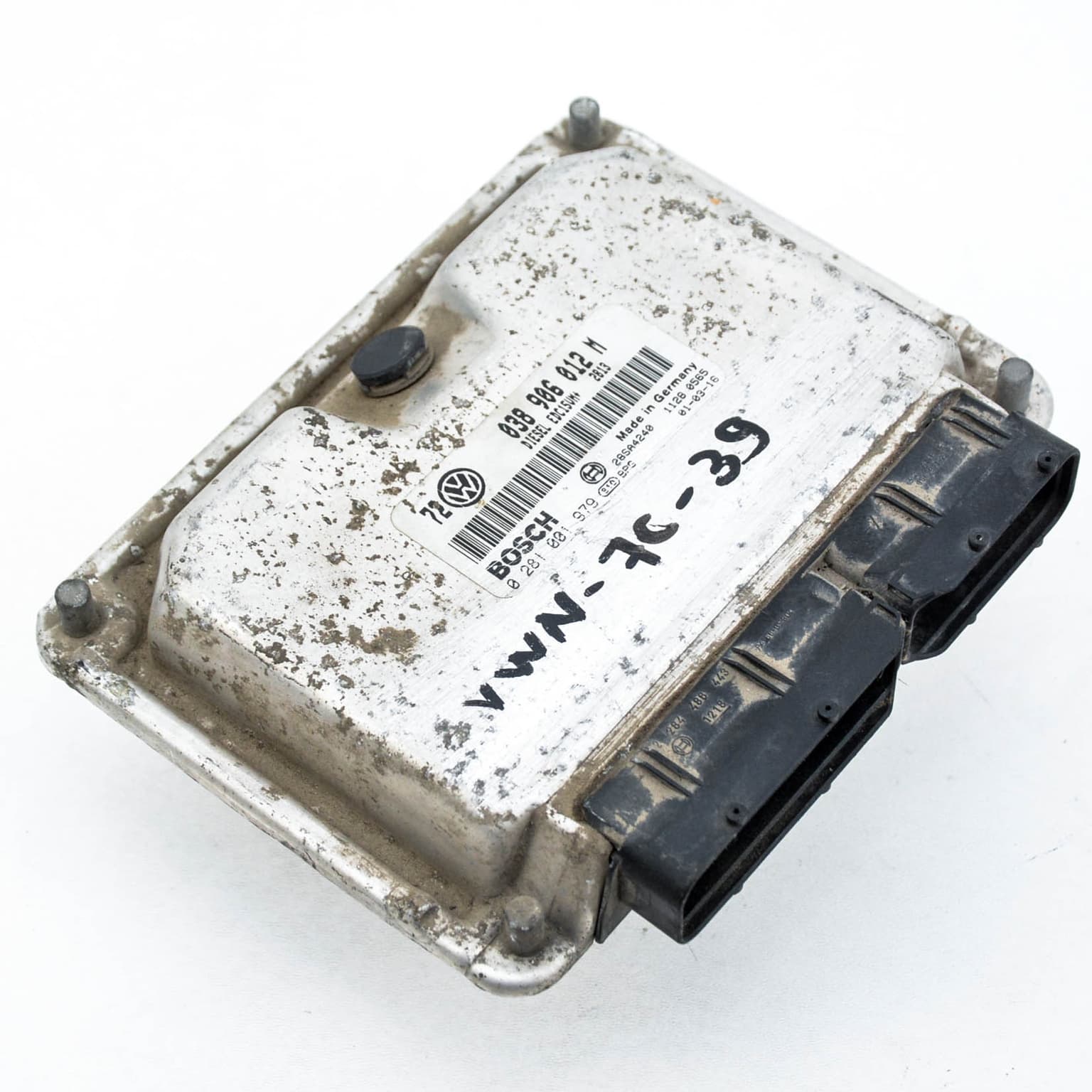 Engine control unit VW GOLF 4 1997–2004 038906012M – 1