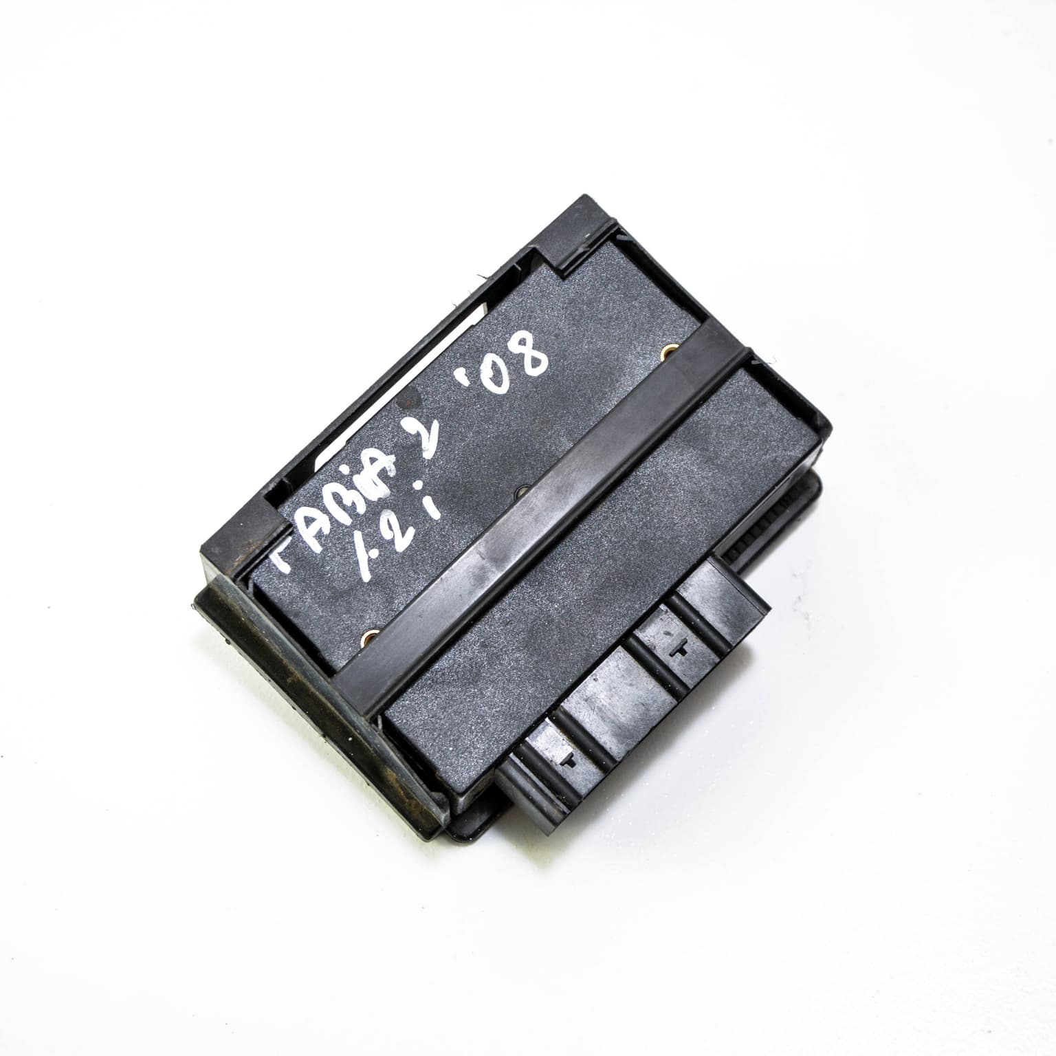 Control unit Skoda FABIA 2 2007–2014 – 1