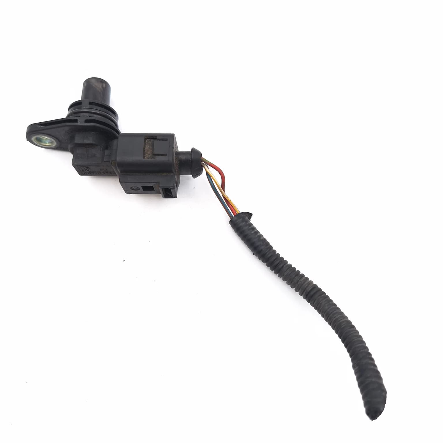 Camshaft position sensor VW GOLF 4 1997–2004 036907601D – 1