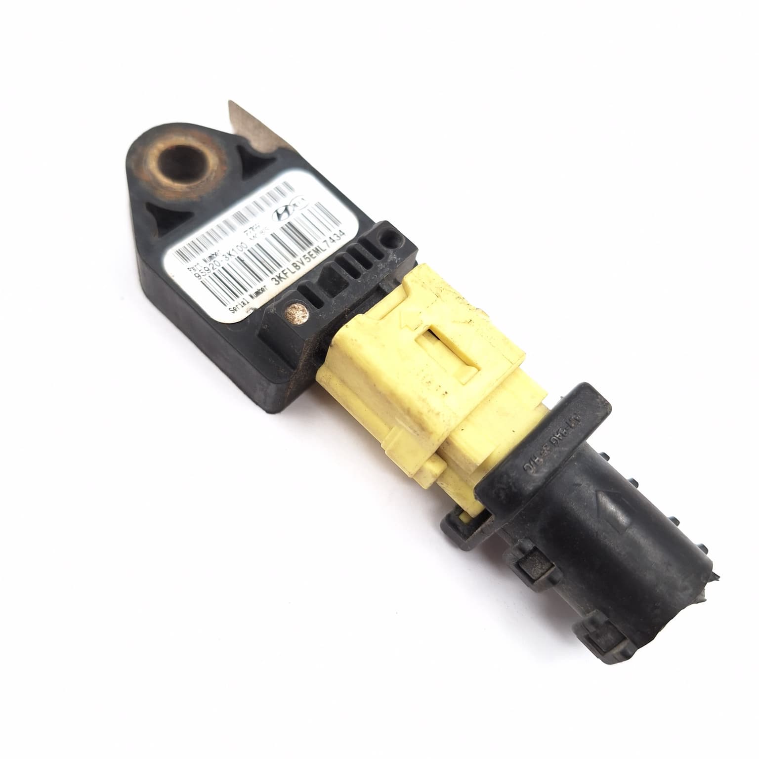 Impact sensor Hyundai SONATA Mk 3 (EF) 1998–2005 959203K100 – 1