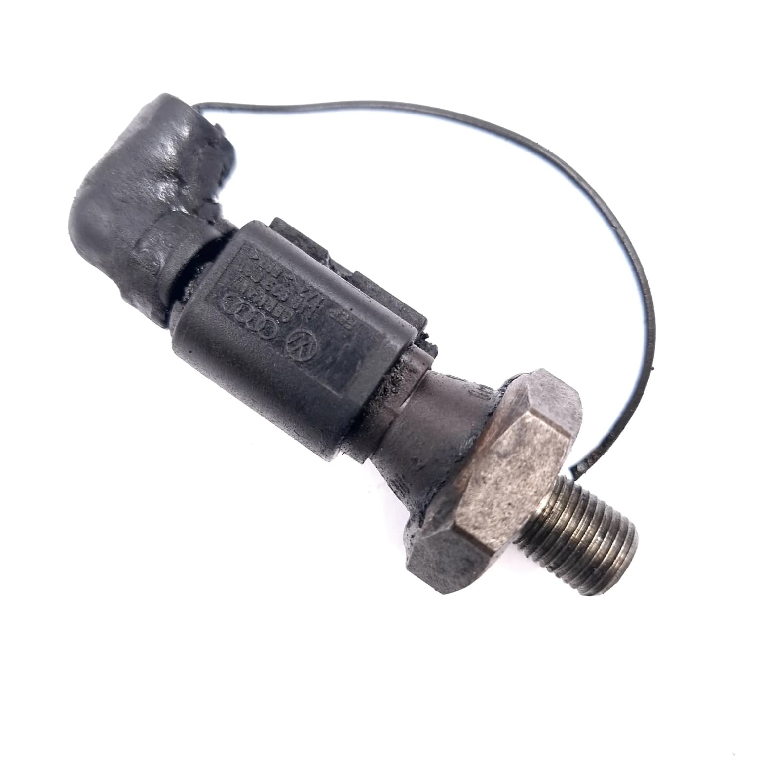 Oil pressure sensor VW GOLF 5 2003–2009 2.0 TDI 16V BKD 038919081D – 1