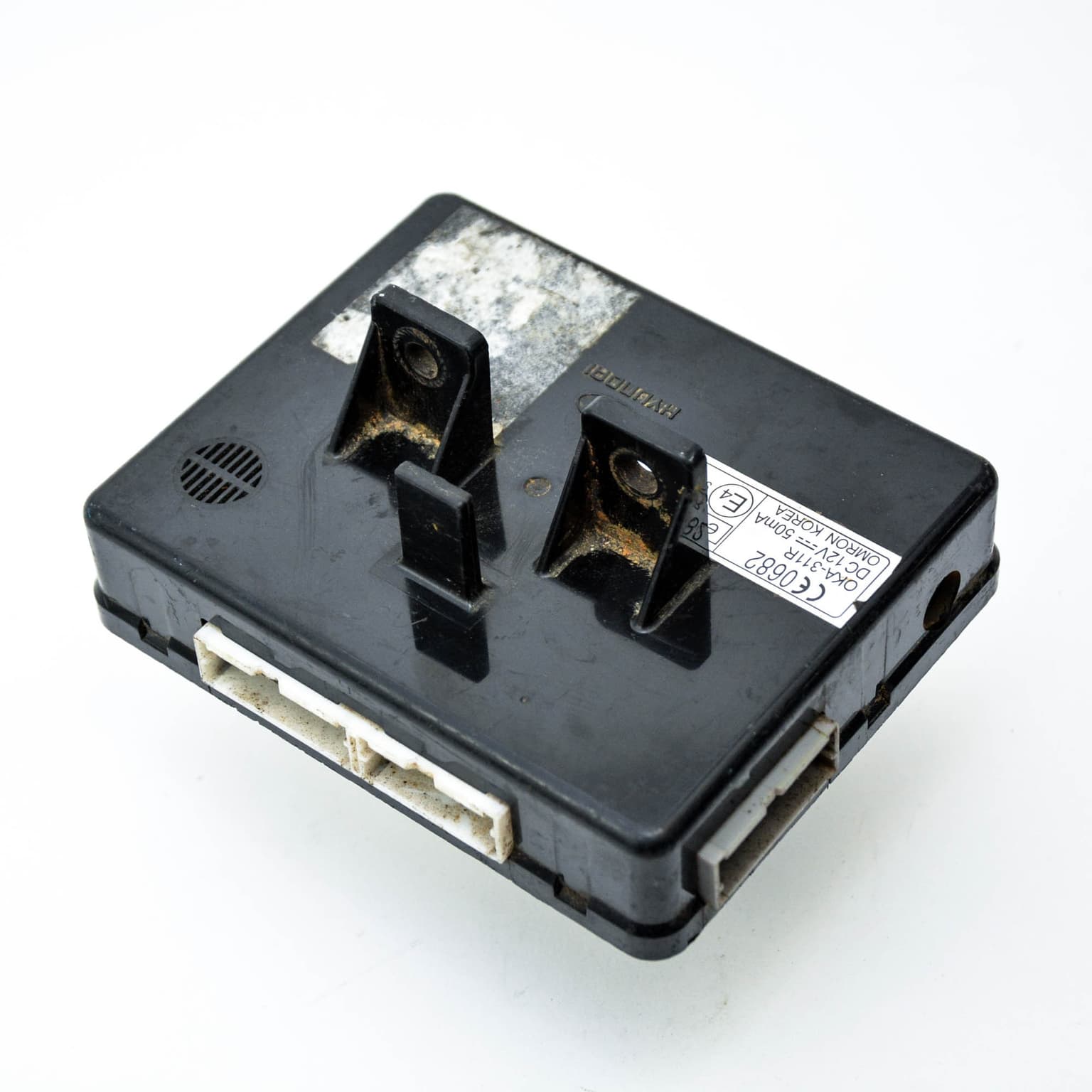 Control unit Hyundai SONATA Mk 3 (EF) 1998–2005 97RA010037 – 1