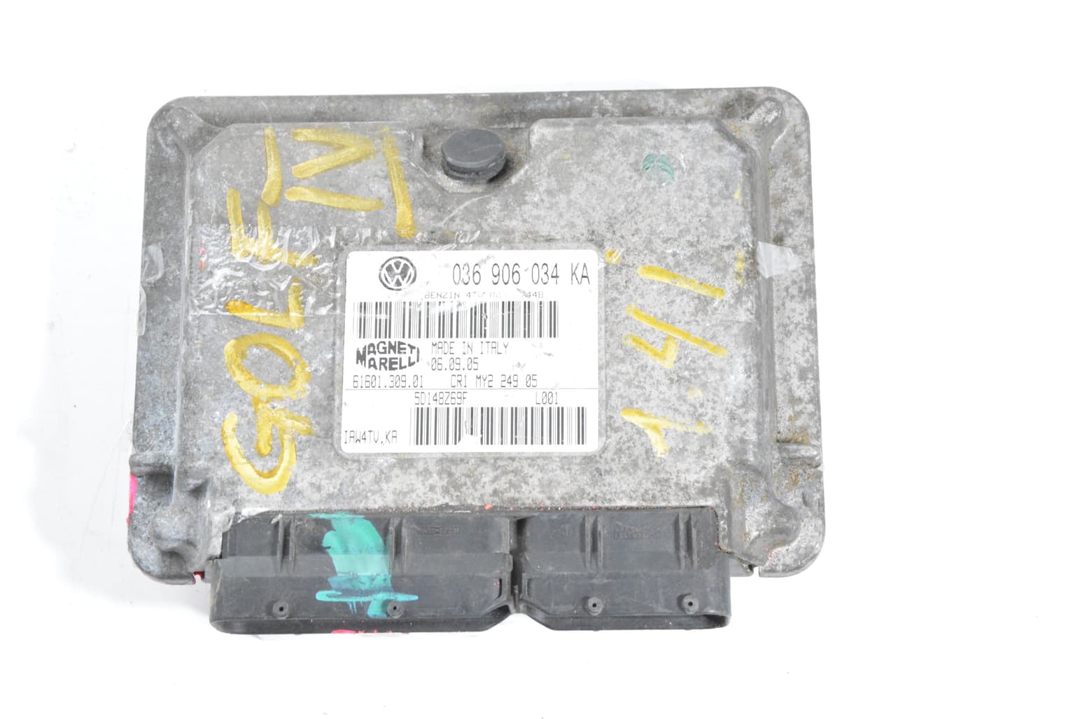 Engine control unit VW GOLF 4 1997–2004 6160130901 – 1