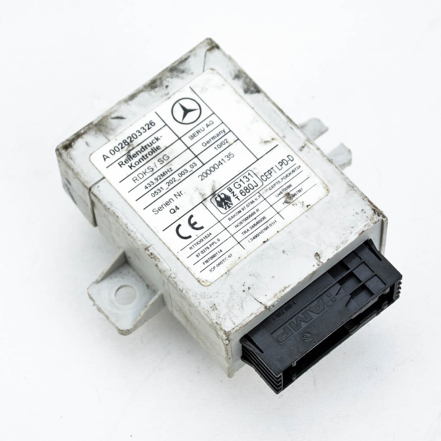 Calculateur Mercedes-Benz S-CLASS (W220) 1998–2005 A0028203326 – 1