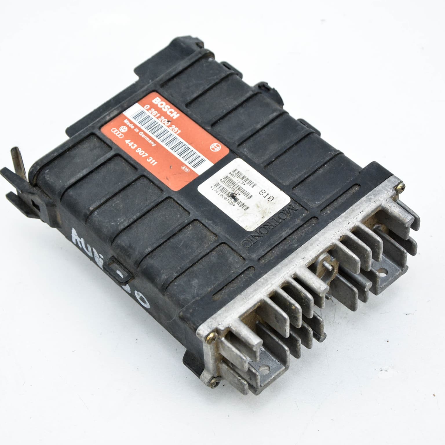 Engine control unit Audi 80 (80, 89, B3) 1986–1992 443907311 – 1