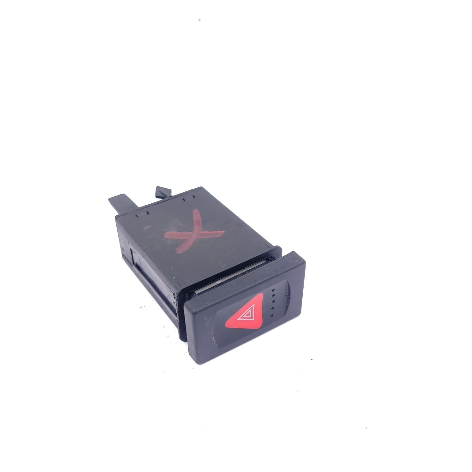 Hazard light switch VW PASSAT B6 2005–2010 3B0953235E – 1