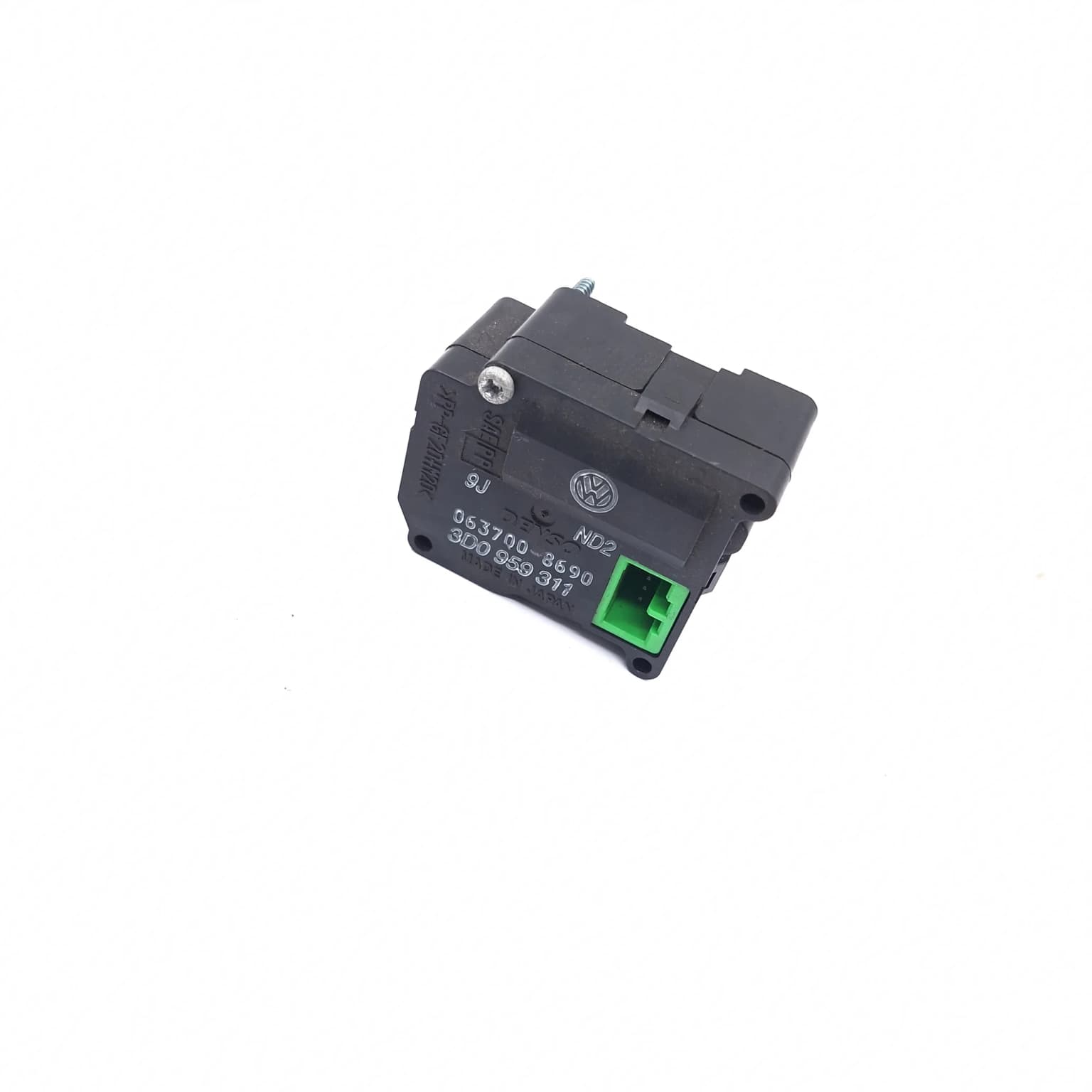 Electronic actuator VW PHAETON (3D) 2002–2016 3.0 V6 TDI 4motion CEXA 3D0959311 – 1