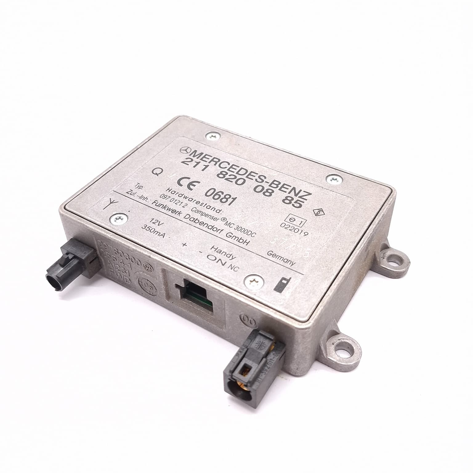 Control unit Mercedes-Benz ML / M-CLASS (W164) 2005–2011 ML 320 CDI 4-matic (164.122) OM 642.940 2118200885 – 1