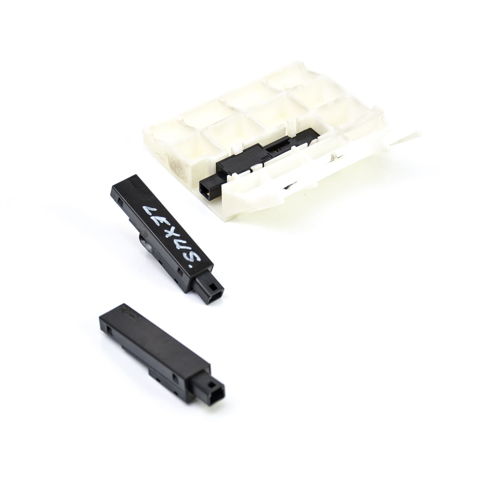 Sensor Lexus GS (GRS19, UZS19, URS19, GWS19) 2005–2011 300 (GRS195_, GRS190_) 3GR-FSE 07N1832 – 1