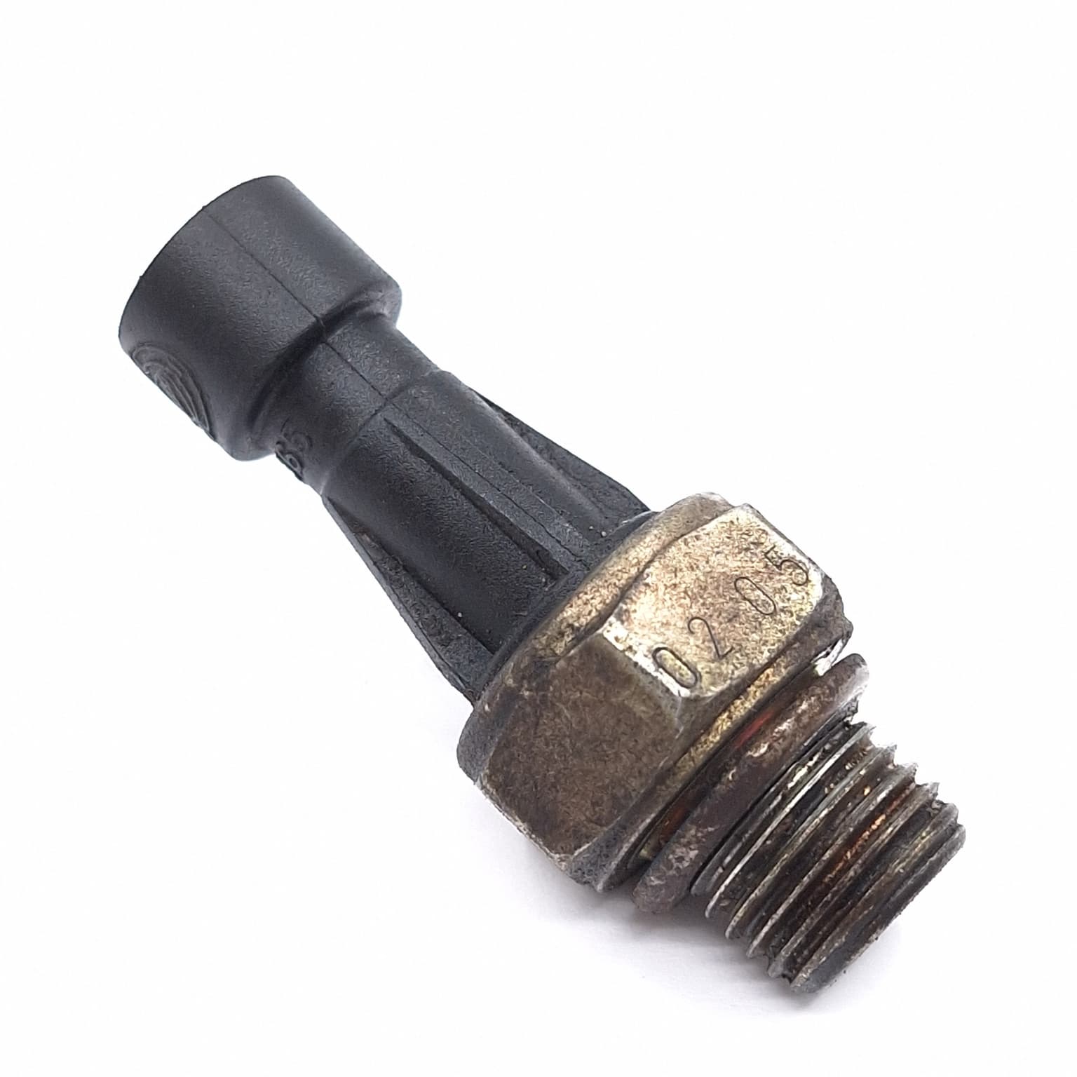 Oil pressure sensor Alfa Romeo 147 (937) 2000–2010 1.6 16V T.SPARK ECO (937AXA1A) AR 37203 – 1