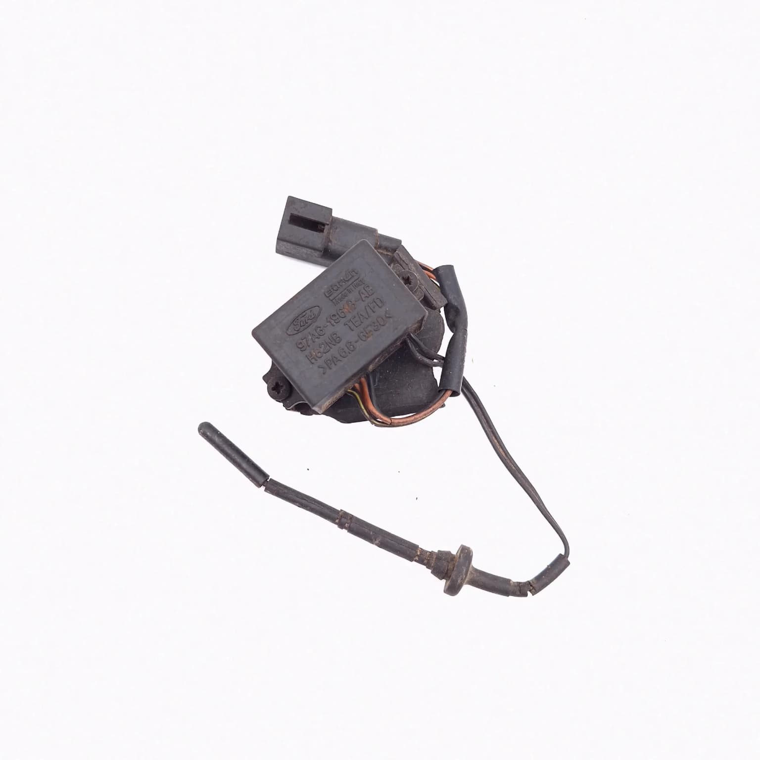 Cabin temperature sensor Ford ESCORT Mk 7 1995–2000 97AG19618AB – 1