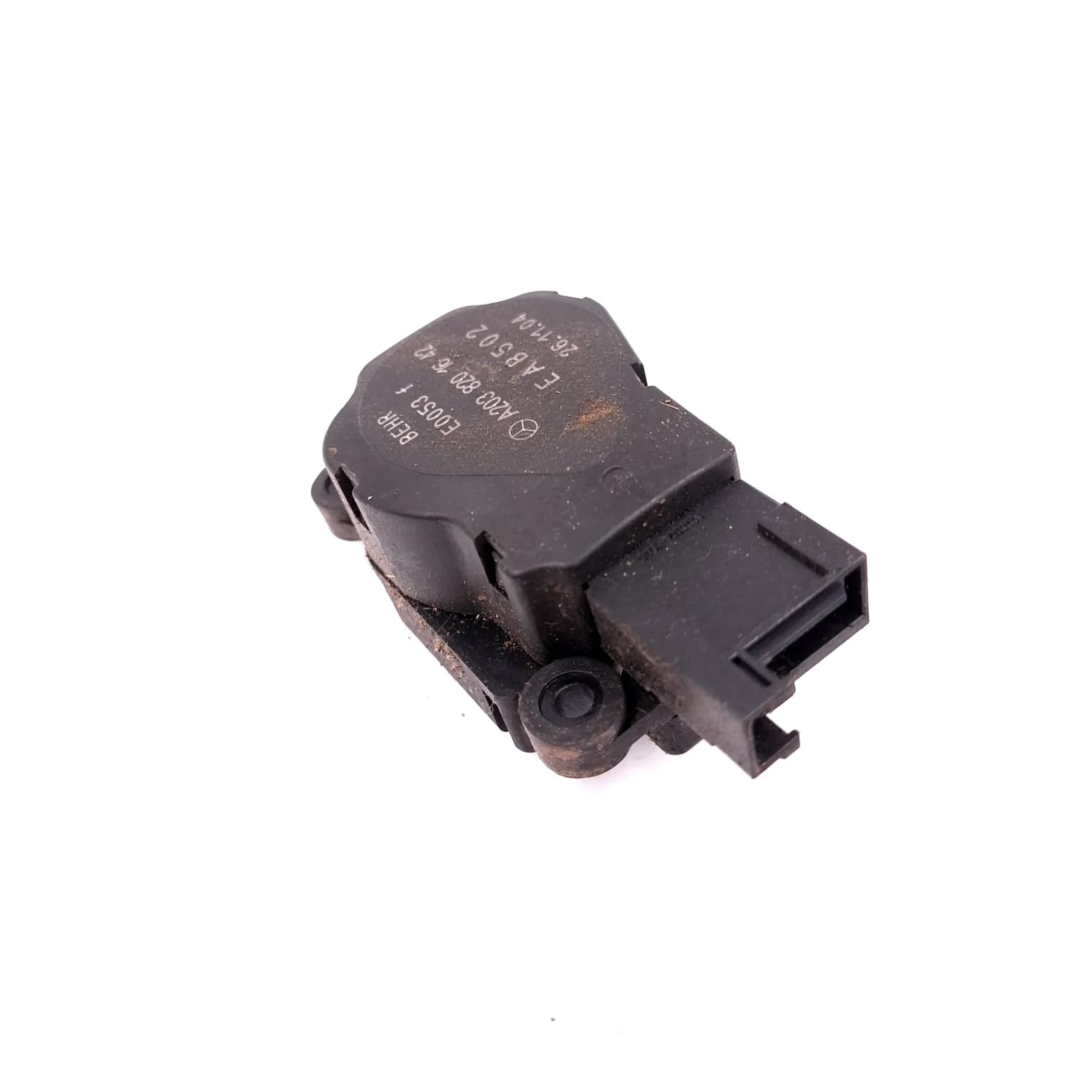 Electronic actuator Mercedes-Benz C-CLASS (W203) 2000–2007 A2038201642 – 1