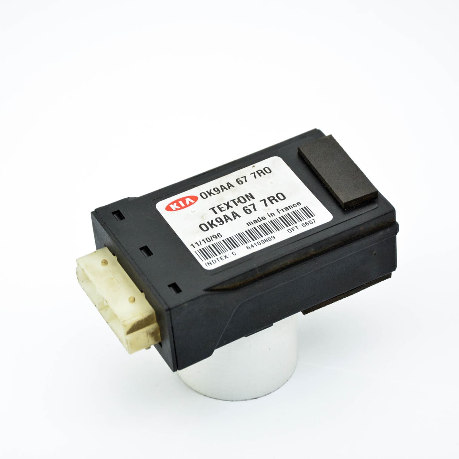 Calculateur Kia CLARUS (K9A) 1996+ 1.8 i 16V T8 0K9AA677R0 – 1