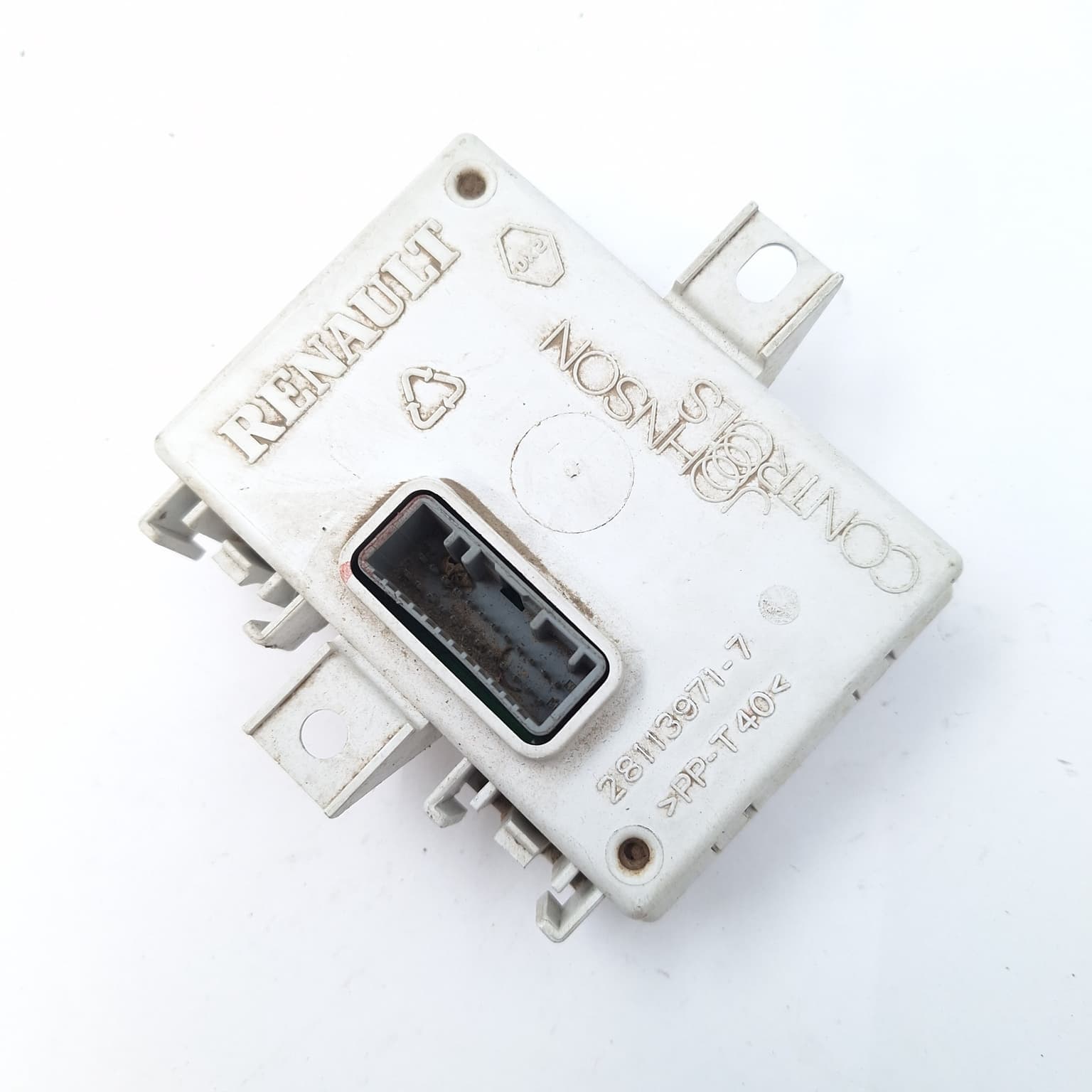 Control unit Renault CLIO 4 2012+ 281139717 – 1