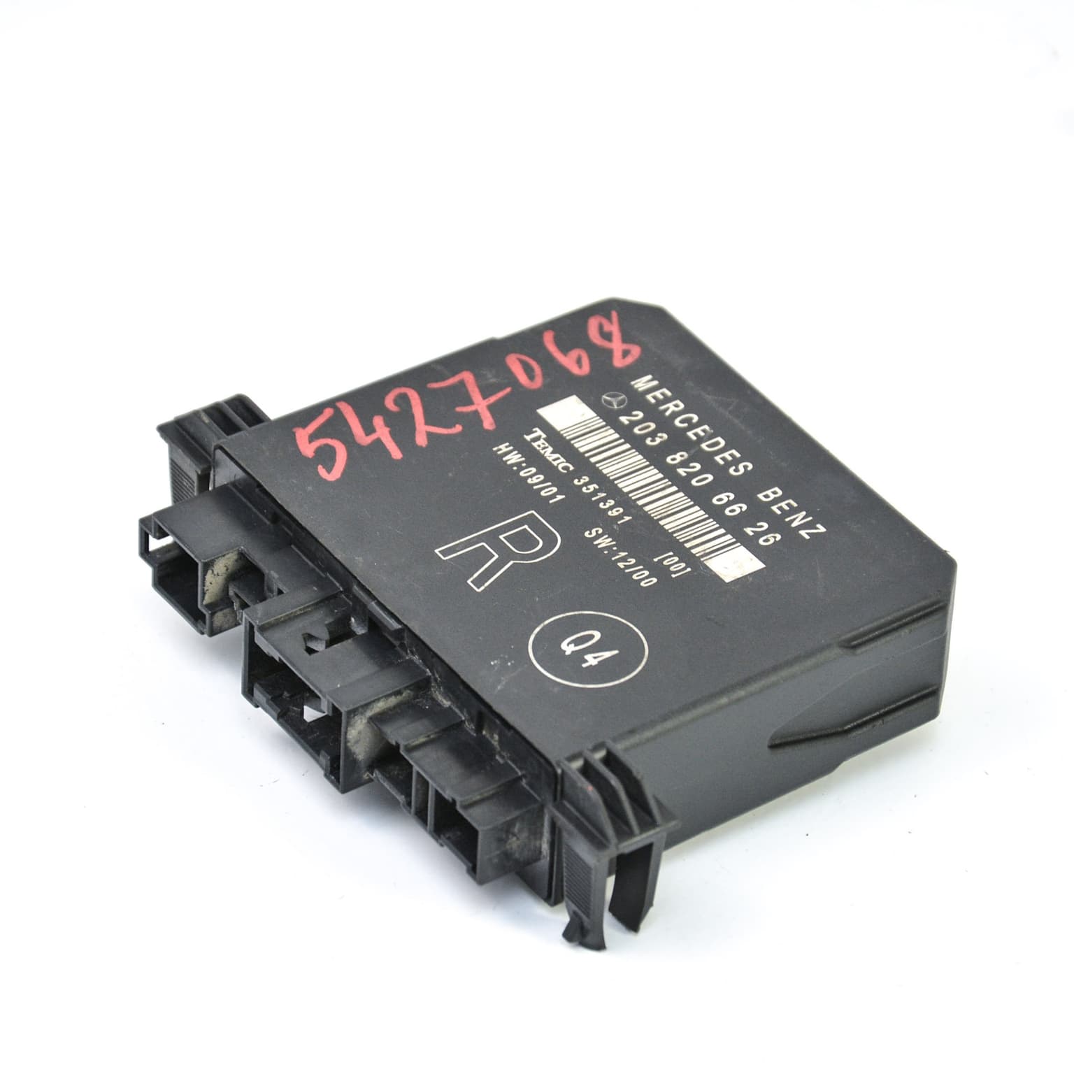 Calculateur Mercedes-Benz C-CLASS (W203) 2000–2007 2038206626 – 1