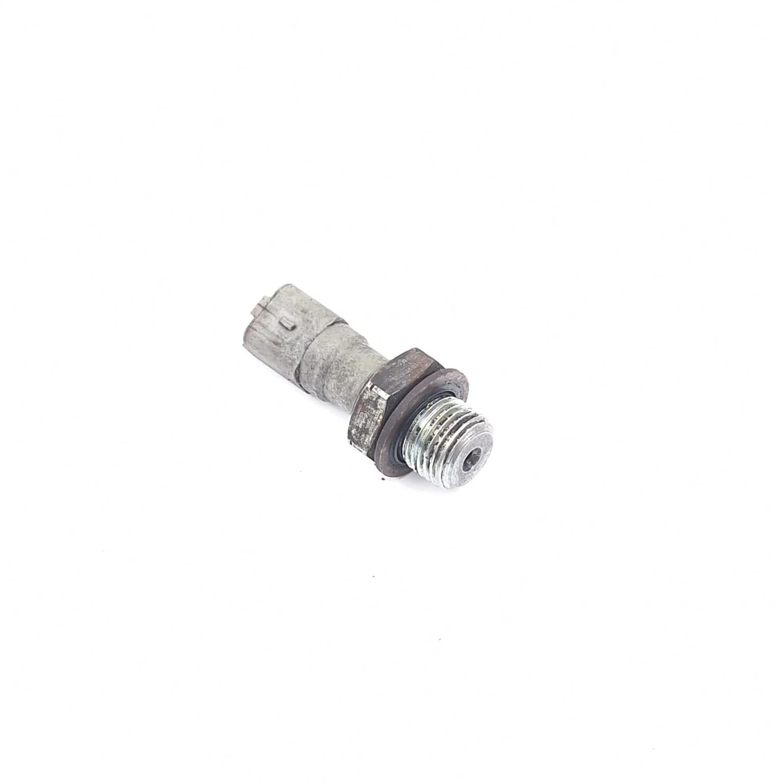 Oil pressure sensor Ford FOCUS Mk 2 2005–2010 – 1