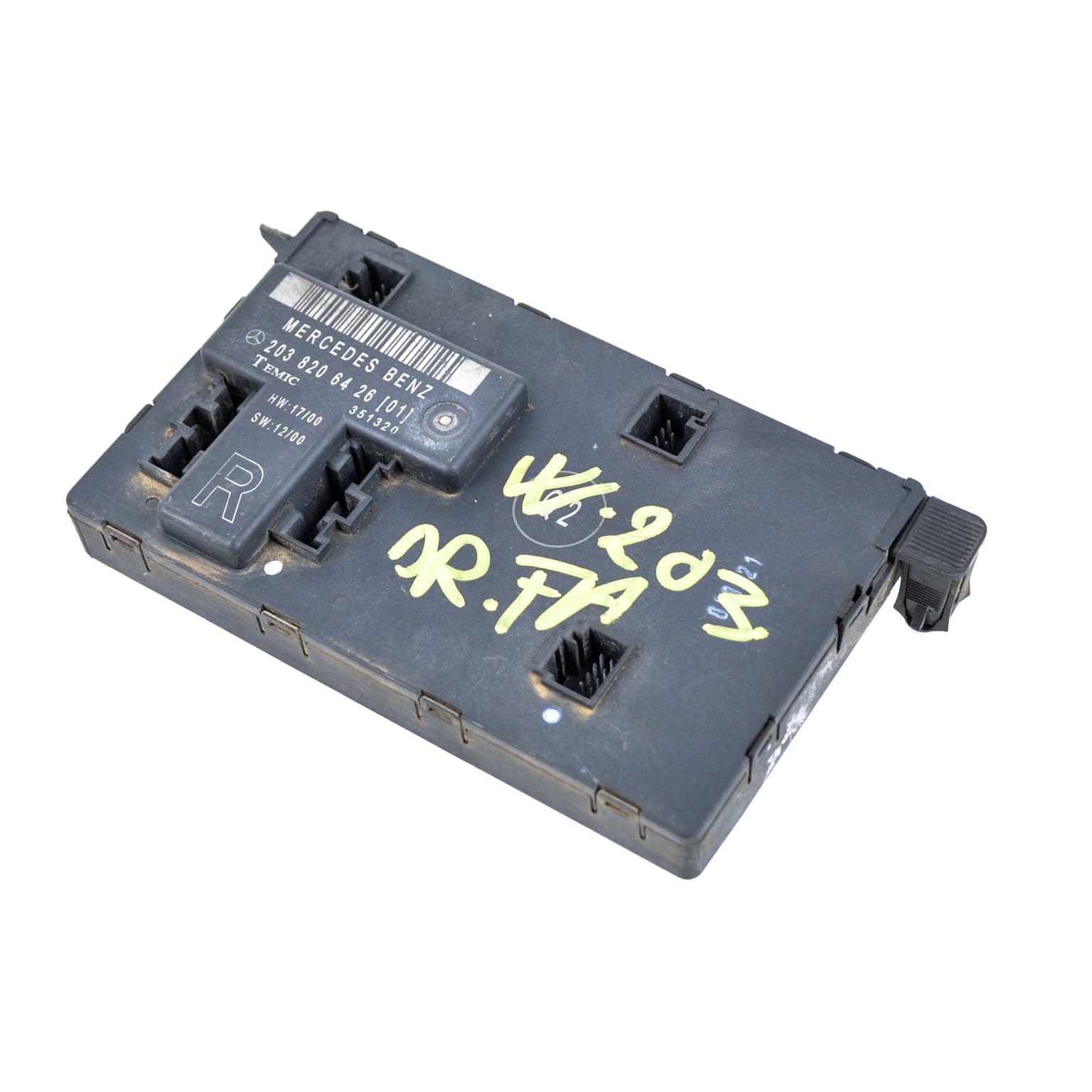 Control unit Mercedes-Benz C-CLASS (W203) 2000–2007 2038206426 – 1
