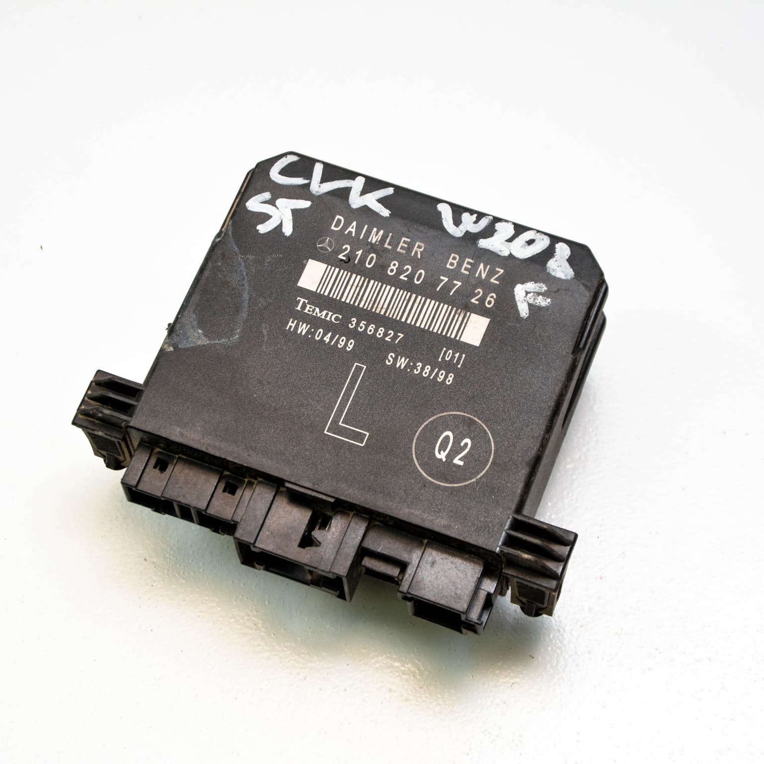 Control unit Mercedes-Benz E-CLASS (W210) 1995–2003 2108207726 – 1