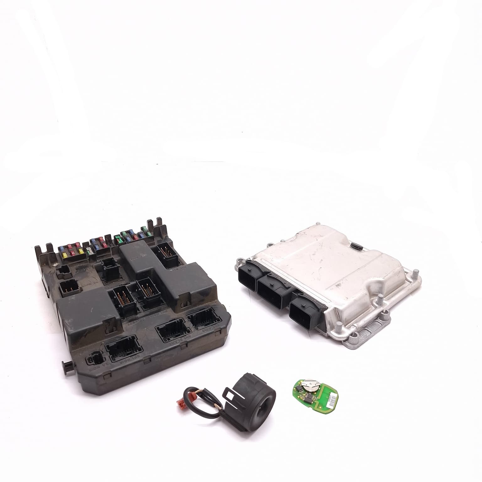 Kit calculateur et serrures Citroen C5 (DC, DE, RC, RE) 2001–2008 2.0 HDi RHZ (DW10ATED) 0281011524 – 1