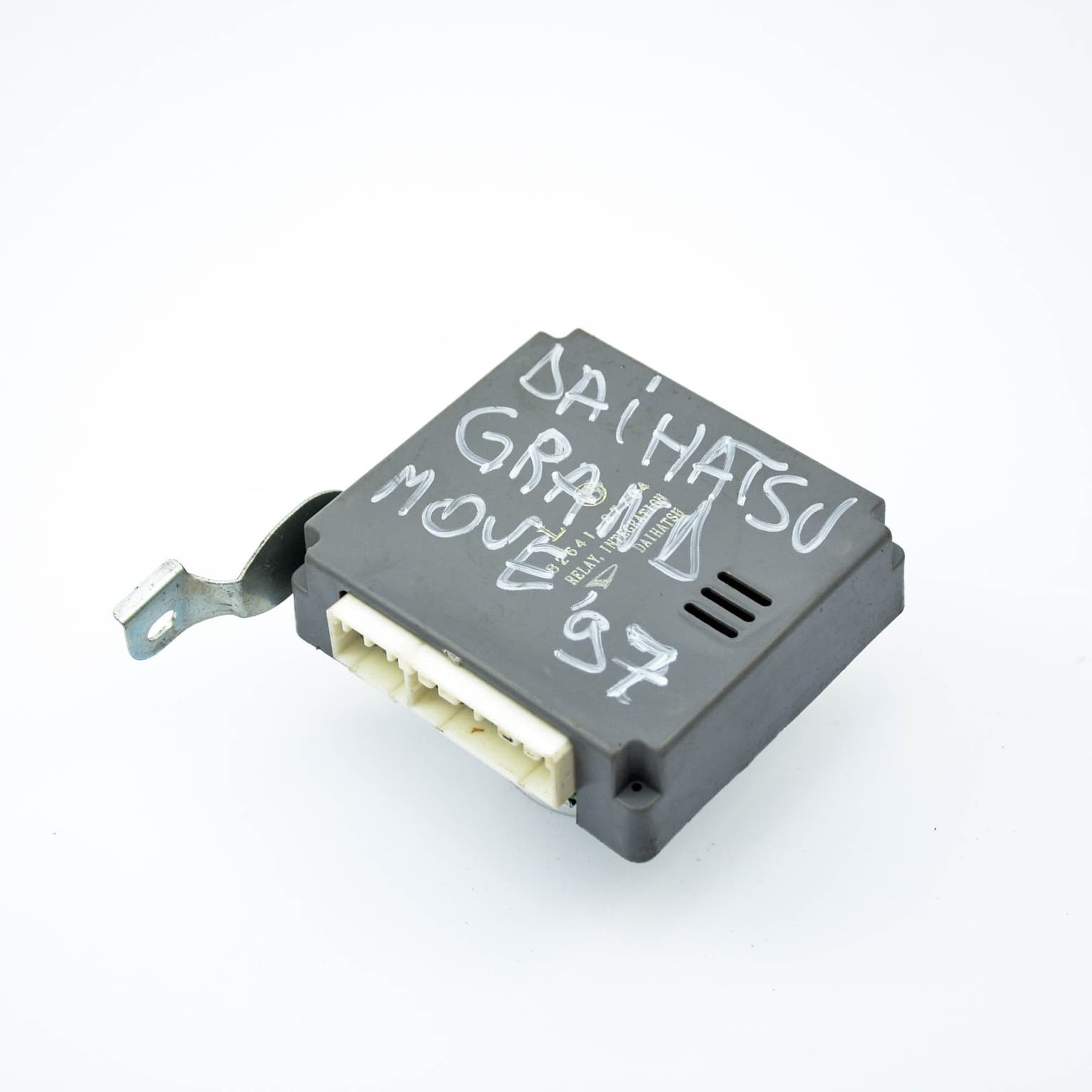 Control unit Daihatsu GRAN MOVE 1997–2002 8264187704 – 1