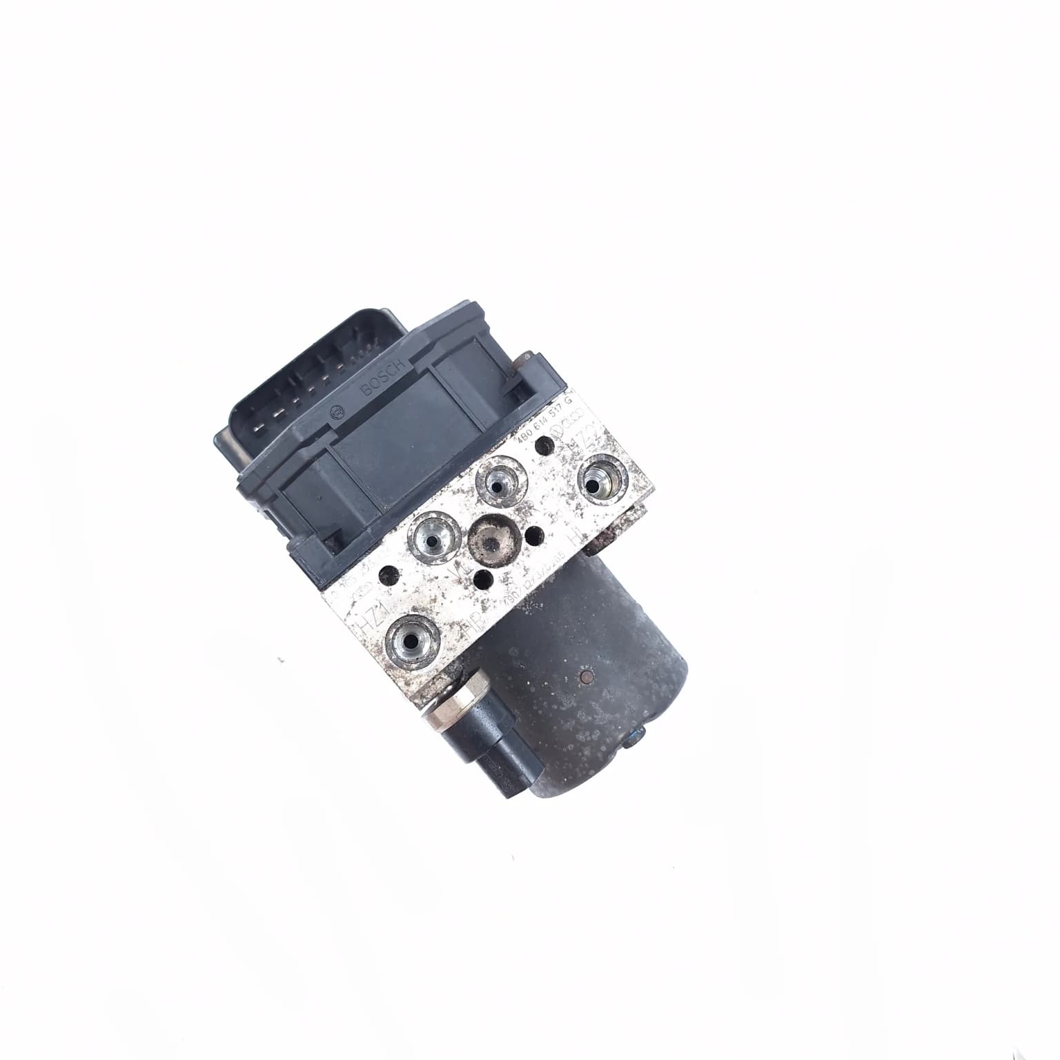 ABS pump VW PASSAT B5, B5.5 1996–2005 1.9 TDI AVF 4B0614517G – 1