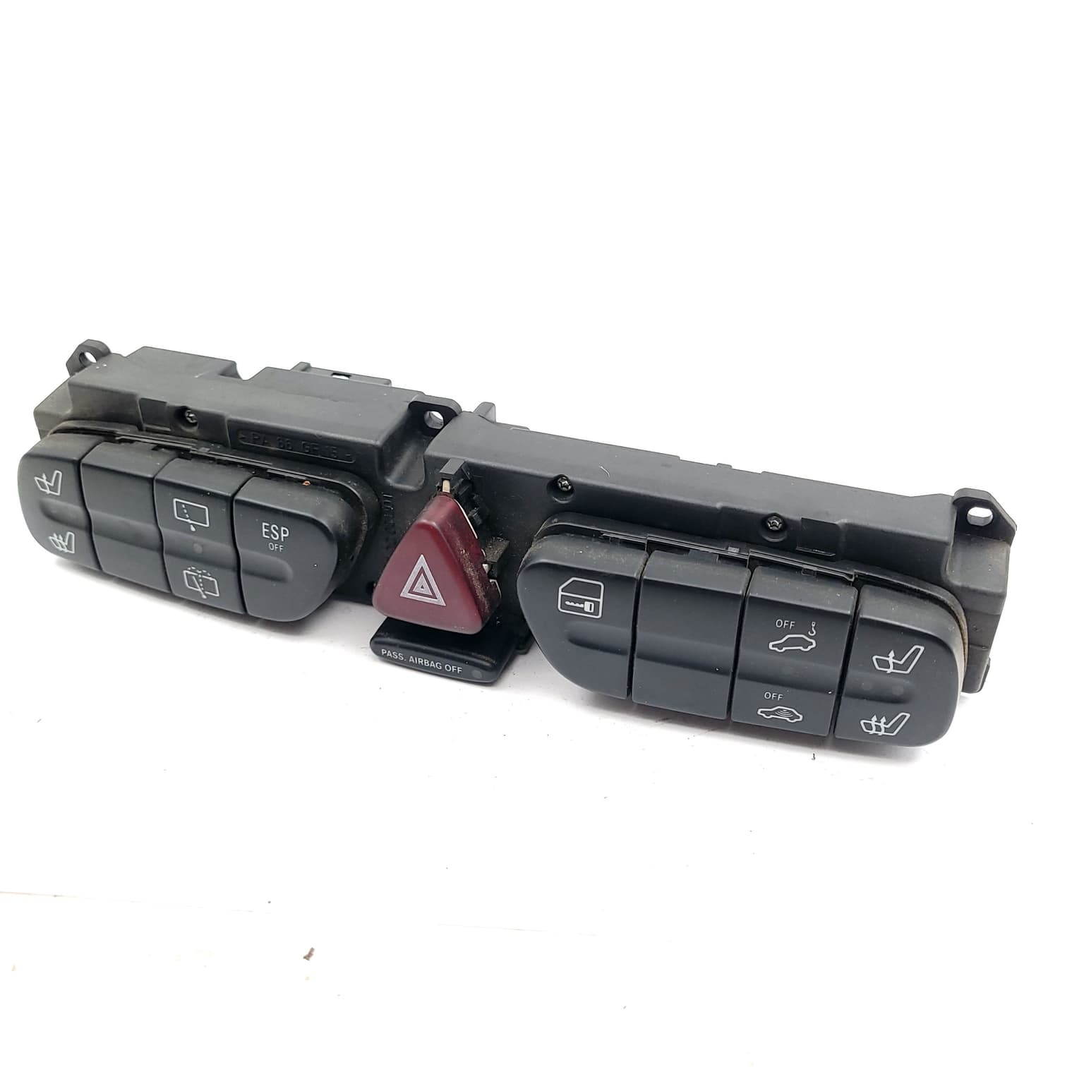 Hazard light switch Mercedes-Benz C-CLASS (W203) 2000–2007 C 270 CDI (203.216) OM 612.962 2038210281 – 1