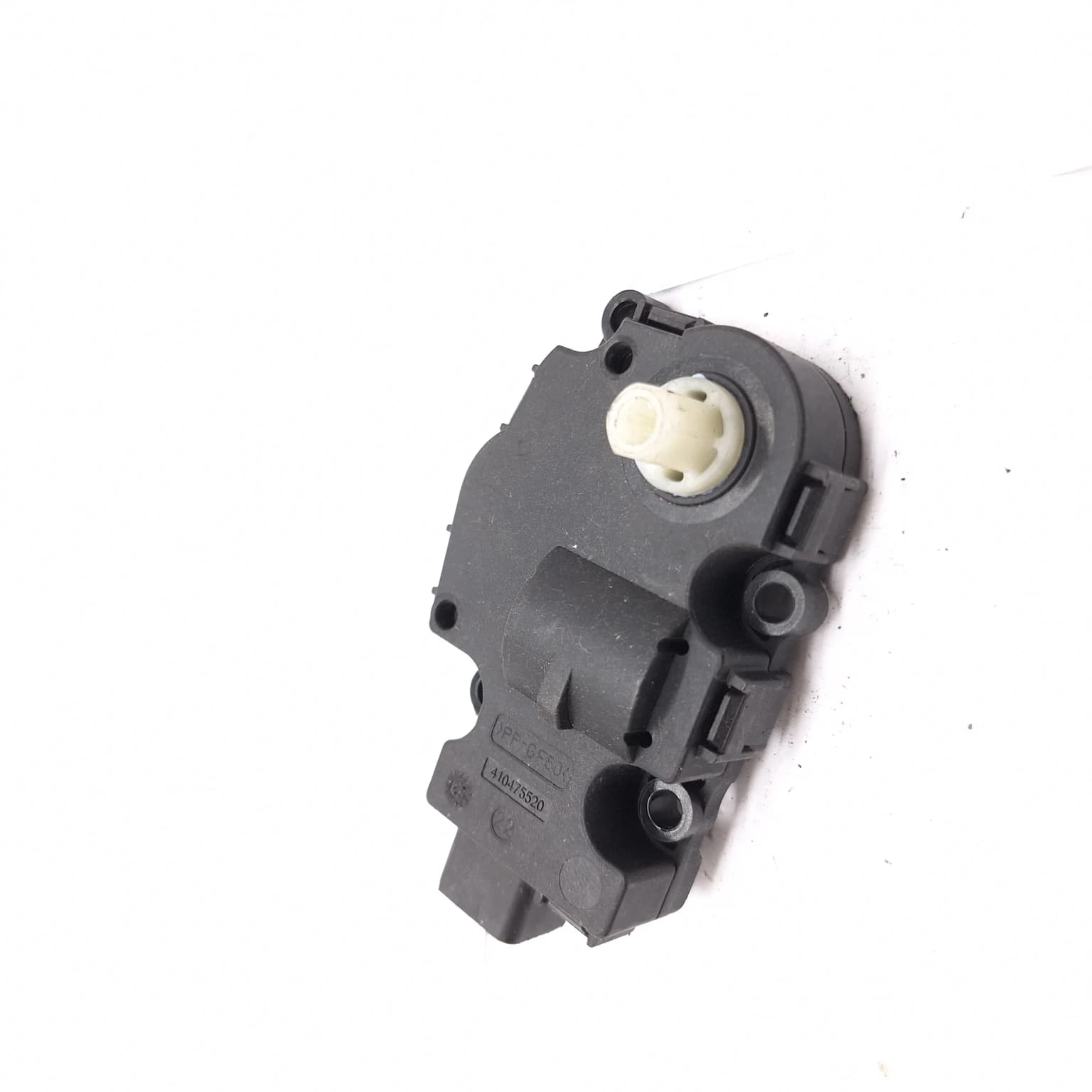 Electronic actuator BMW 3 (E90, E91, E93, E92) 2005–2013 410475520 – 1