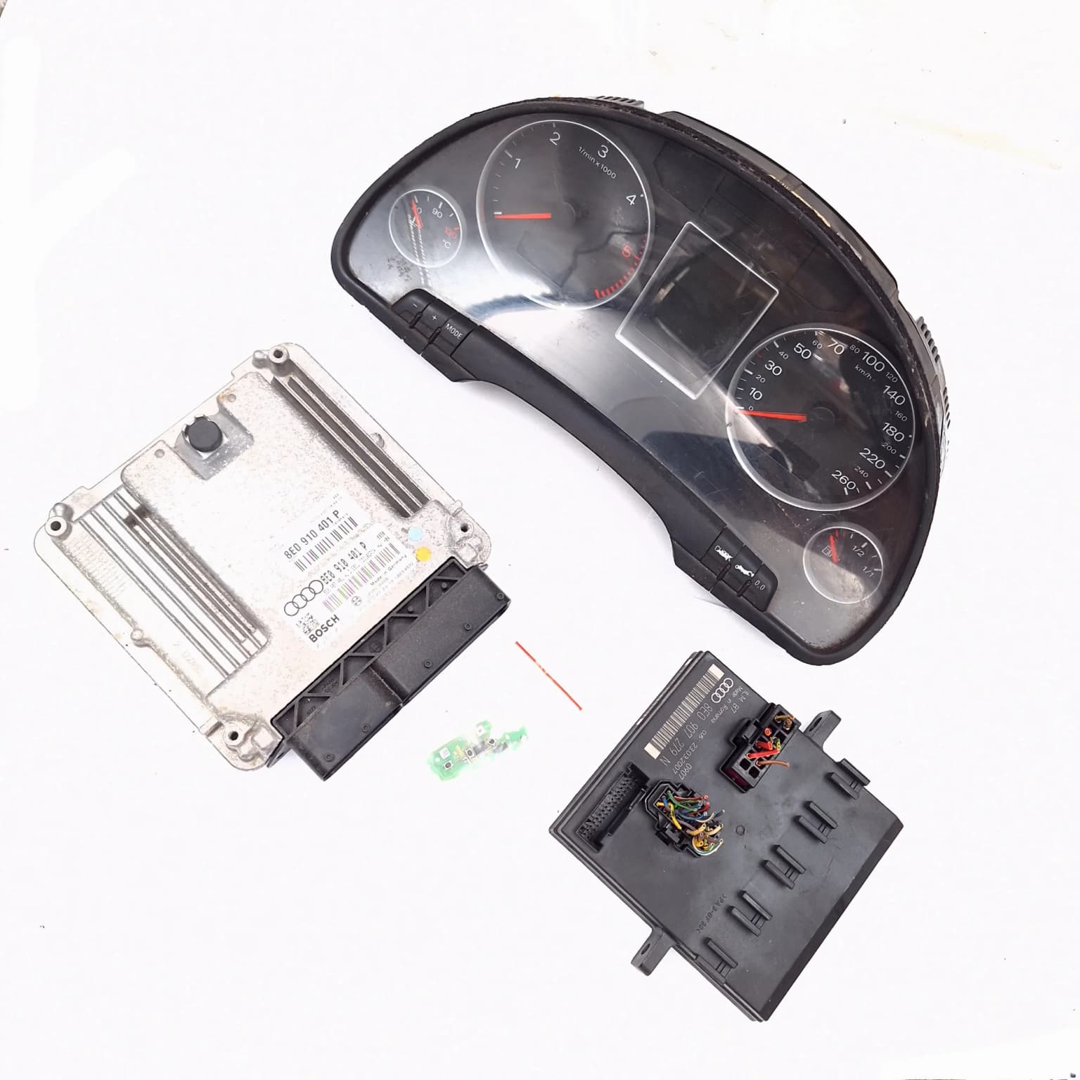 Ignition kit Audi A4 B7 (8E) 2004–2008 3.0 TDI quattro ASB 8E0910401P – 1