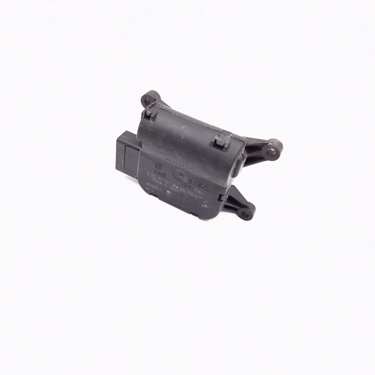 Electronic actuator Seat TOLEDO Mk 3 (5P) 2004–2009 2.0 TDI 16V BKD 0132801337 – 1