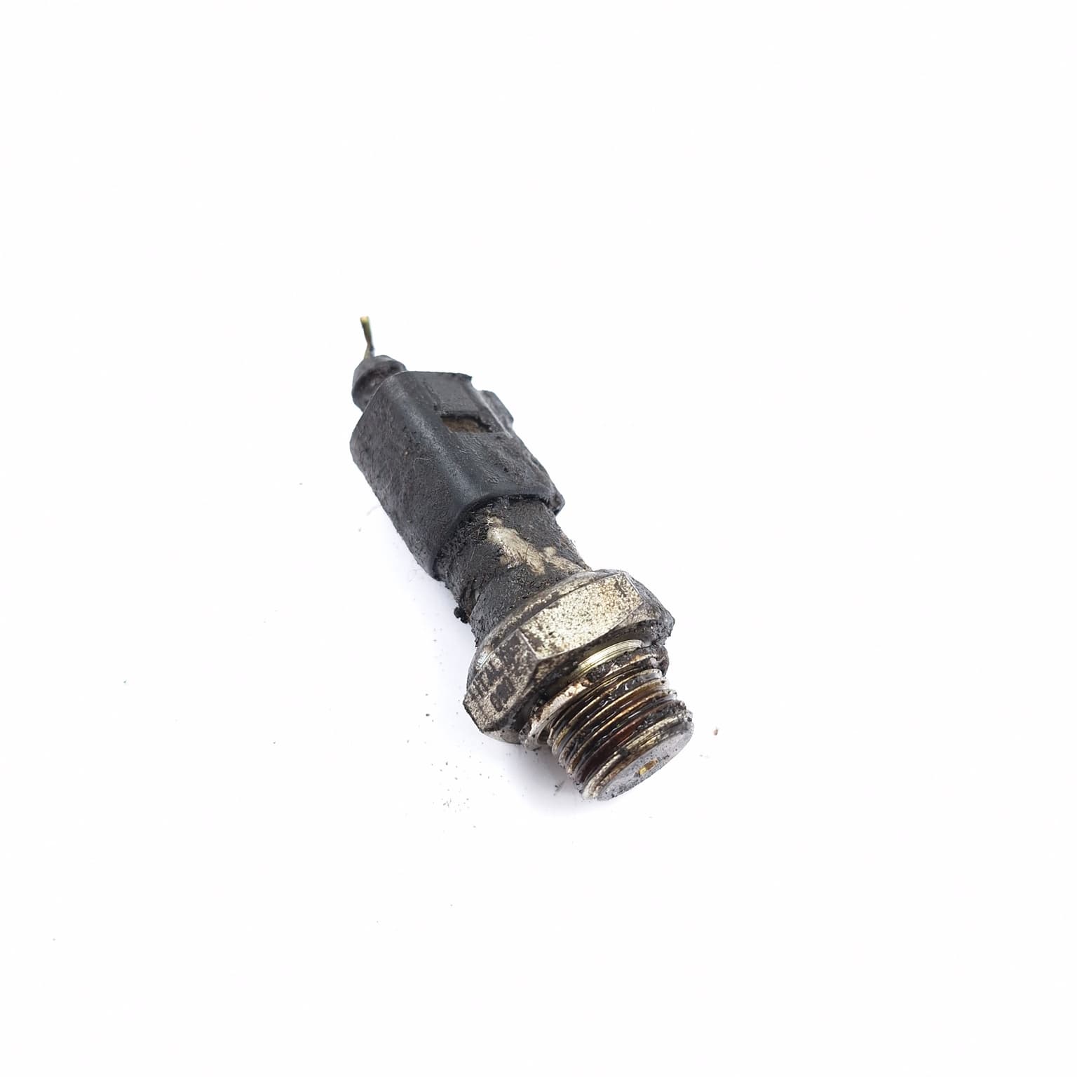 Oil pressure sensor Skoda FABIA 1 1999–2007 1.4 AQW 150168 – 1
