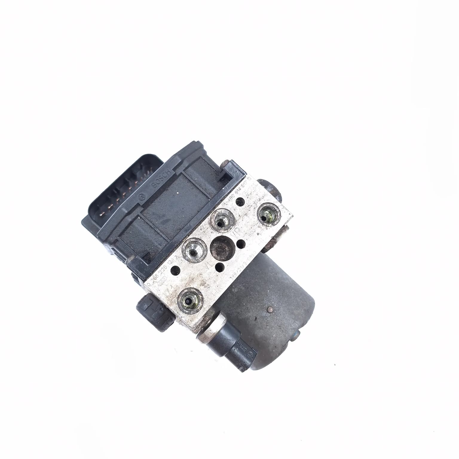ABS pump VW PASSAT B5, B5.5 1996–2005 1.9 TDI AWX 4B0614517G – 1