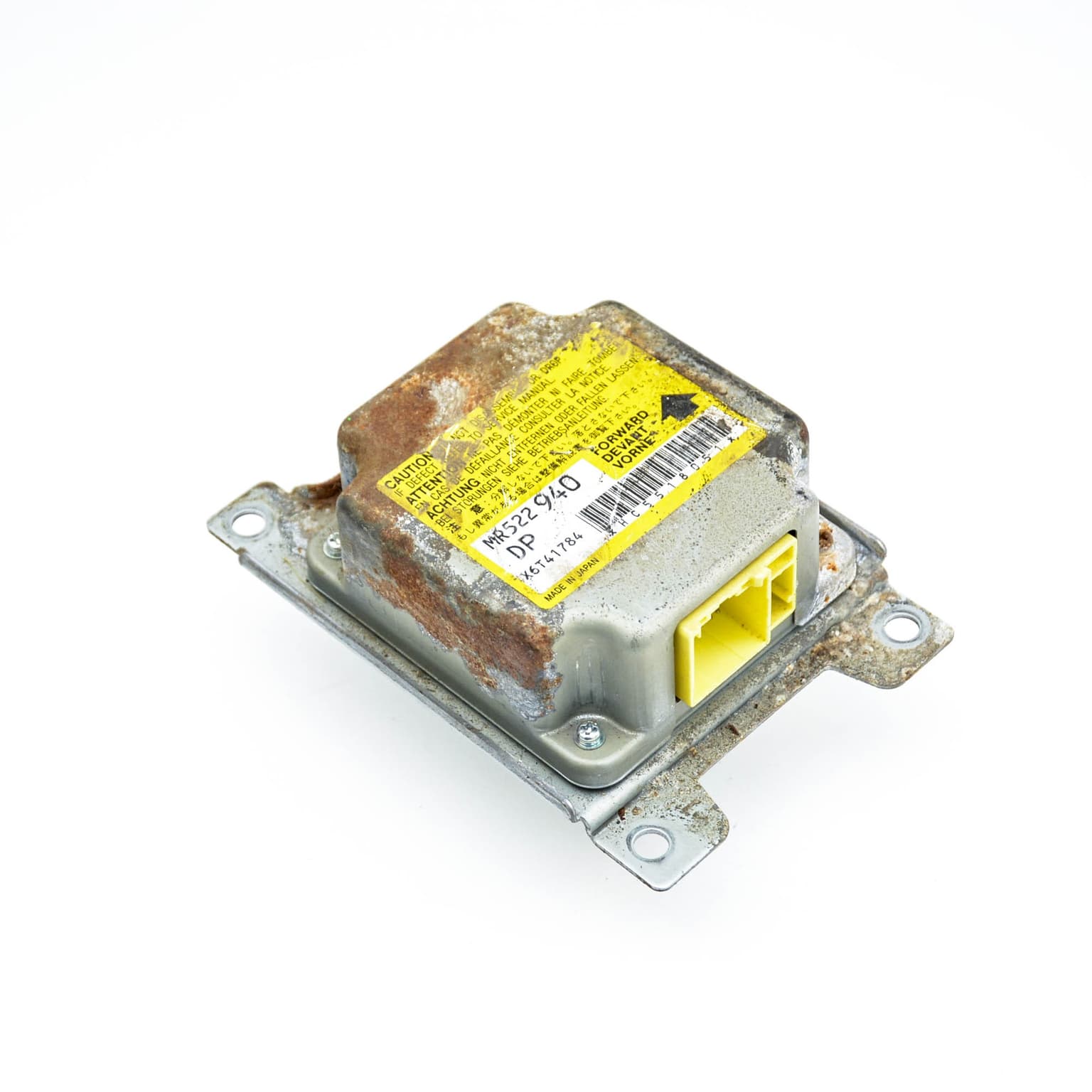 Airbag control module Mitsubishi L 200 (K7T, K6T) 1996–2005 2.5 TD 4WD (K74T) 4D56 T MR522940 – 1