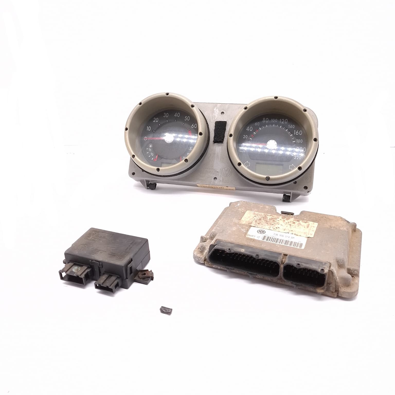 Ignition kit VW POLO (6N2) 1999–2001 1.4 16V AHW 036906014BM – 1