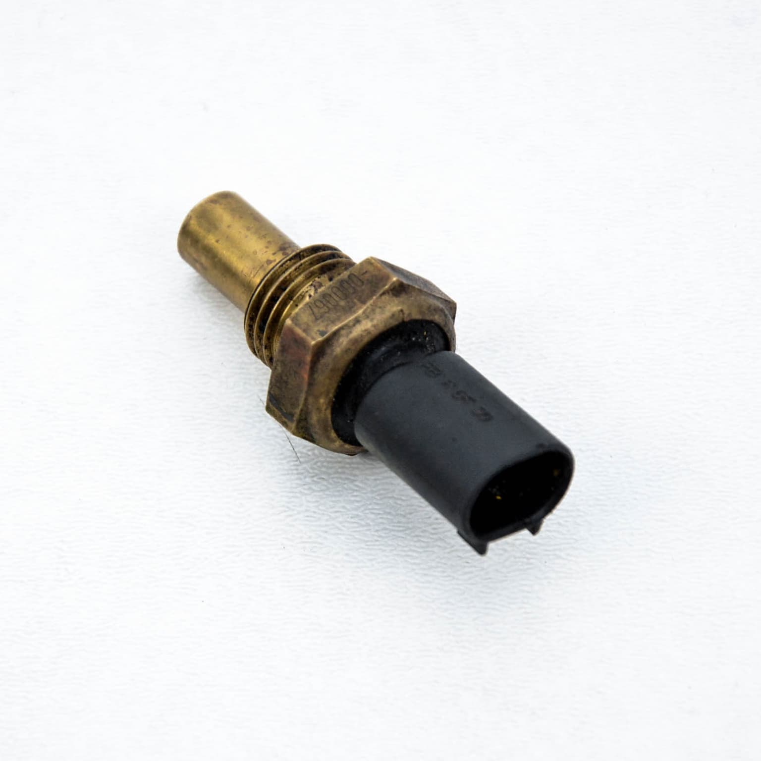 Engine temperature sensor Mercedes-Benz C-CLASS (W204) 2007–2014 C 220 CDI 4-matic (204.084) OM 651.912 A0051532328 – 1