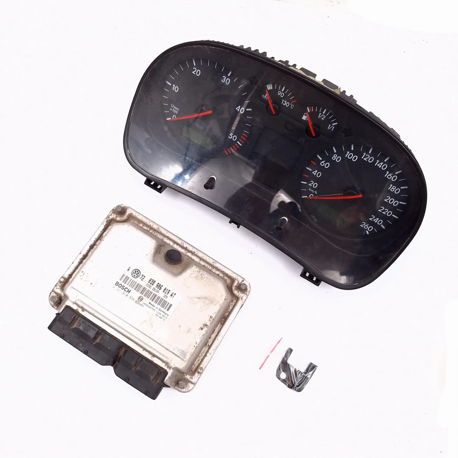 Ignition kit VW GOLF 4 1997–2004 1.9 TDI AXR 038906019AT – 1