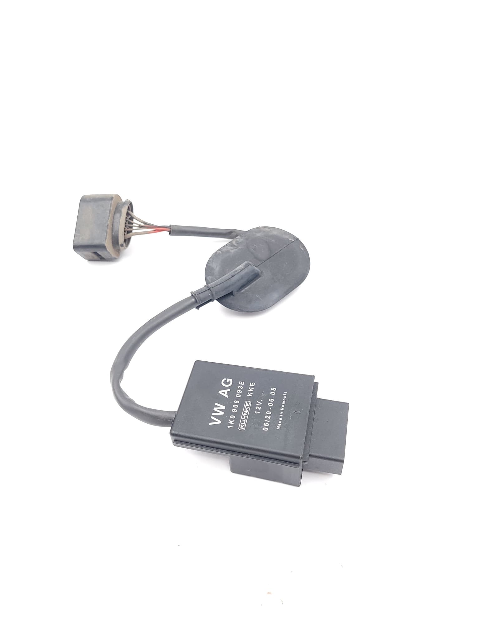 Control unit VW PASSAT B6 2005–2010 2.0 FSI 1K0906093E – 1