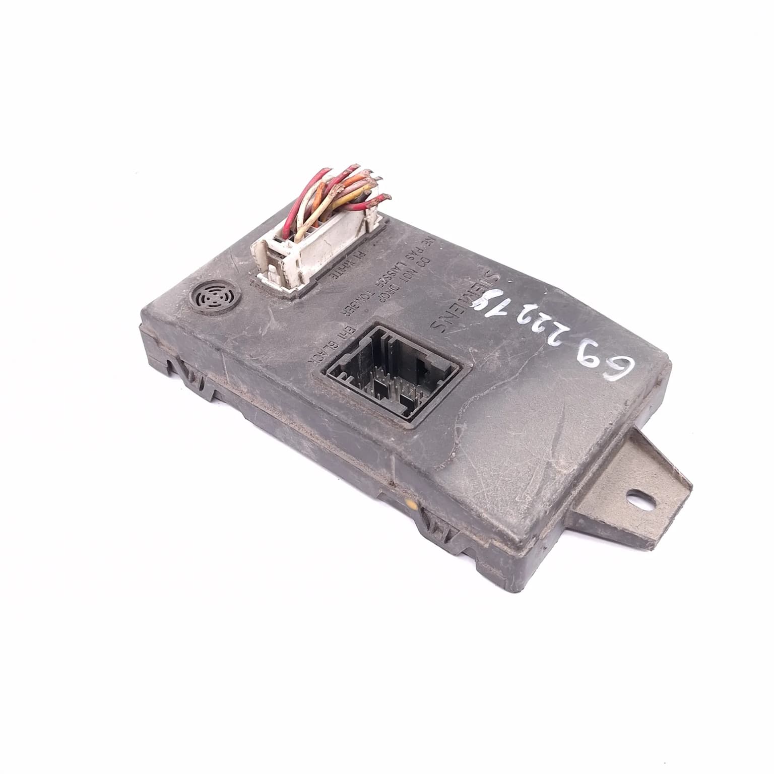 Comfort control module Dacia LOGAN (LS) 2004–2012 8200296328A – 1
