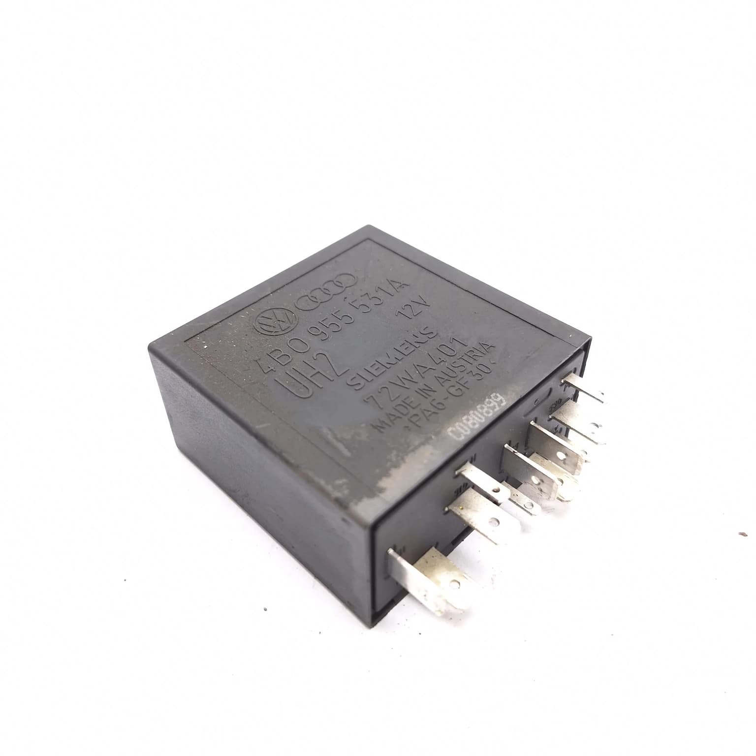 Relay VW PASSAT B5, B5.5 1996–2005 1.9 TDI AVG 4B0955531A – 1