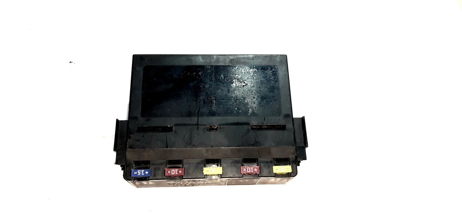 Control unit Lexus IS 2 (GSE2, ALE2, USE2) 2005–2015 8921153020 – 1